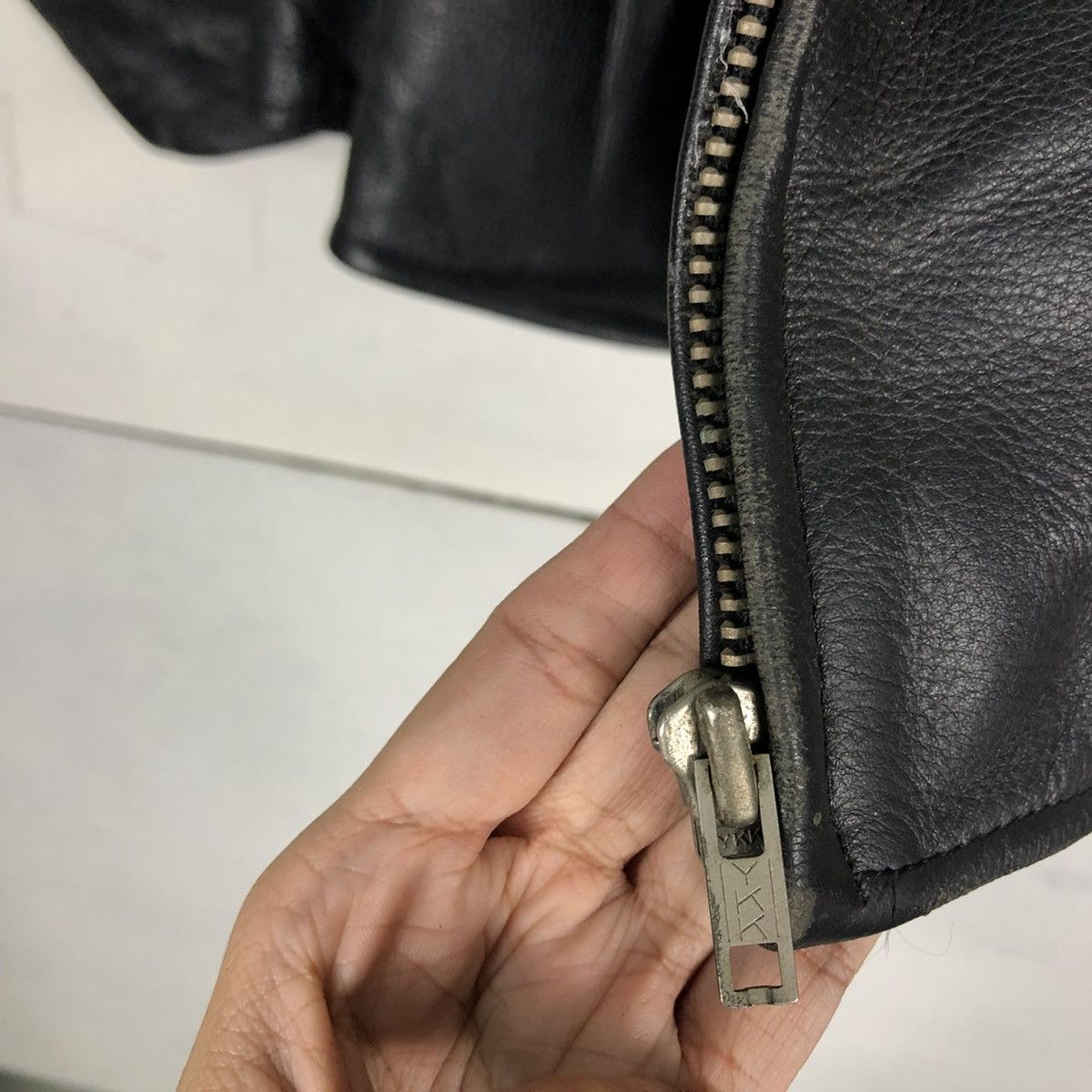 Kadoya 🔥90’s VINTAGE BIKER RACER LEATHER JACKET KADOYA JAPAN Size US M / EU 48-50 / 2 - 10 Thumbnail