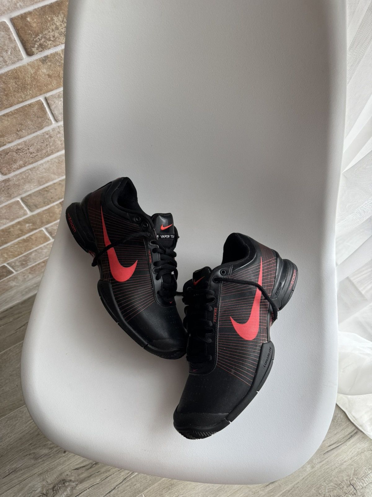 Nike Nike Roger Federer 2009 Open Vapor 6 Tour Rare RF Shoes Size US 9 / EU 42 - 1 Thumbnail