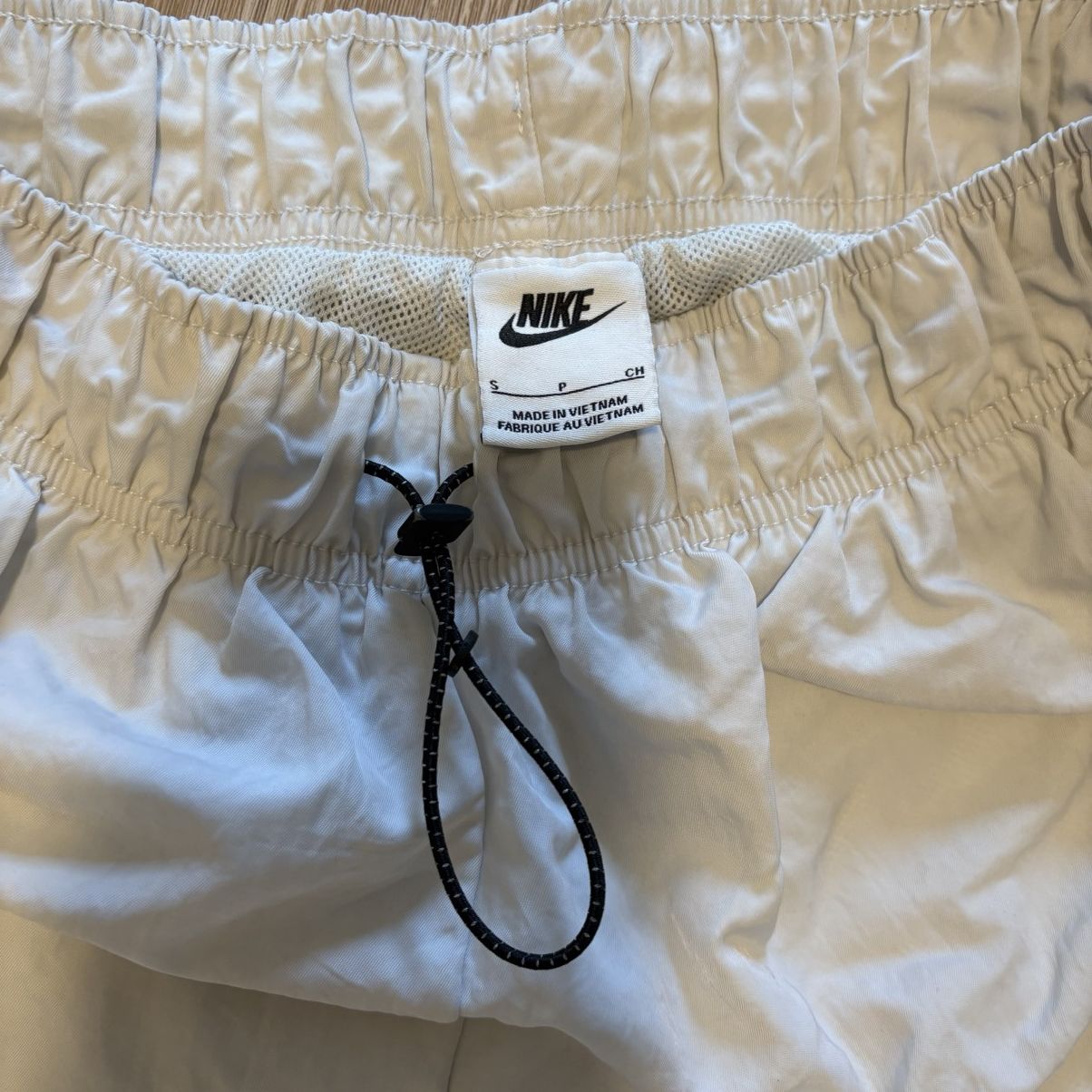 Nike Nike Cargo Shorts Size 26" / US 2 / IT 38 - 3 Thumbnail