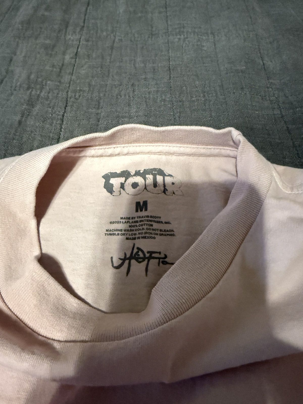 Travis Scott Travis Scott Utopia Tour Pink Tee Size US M / EU 48-50 / 2 - 3 Thumbnail