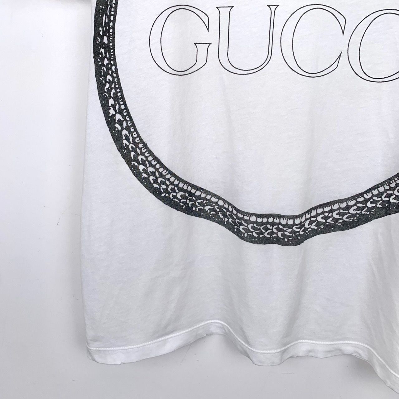 Gucci Gucci Logo Snake Print Round Neck White Cotton Short Sleeve Size US S / EU 44-46 / 1 - 5 Thumbnail