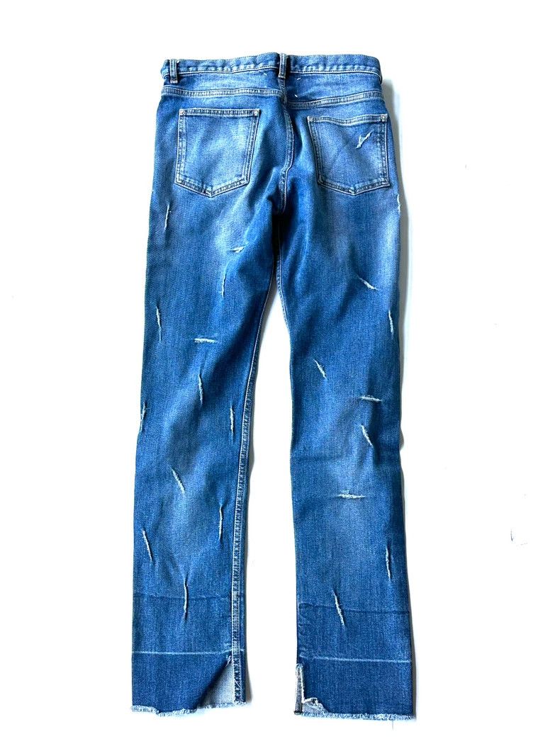 Maison Margiela Maison Margiela Cut jeans with a knife Size US 33 - 2 Thumbnail