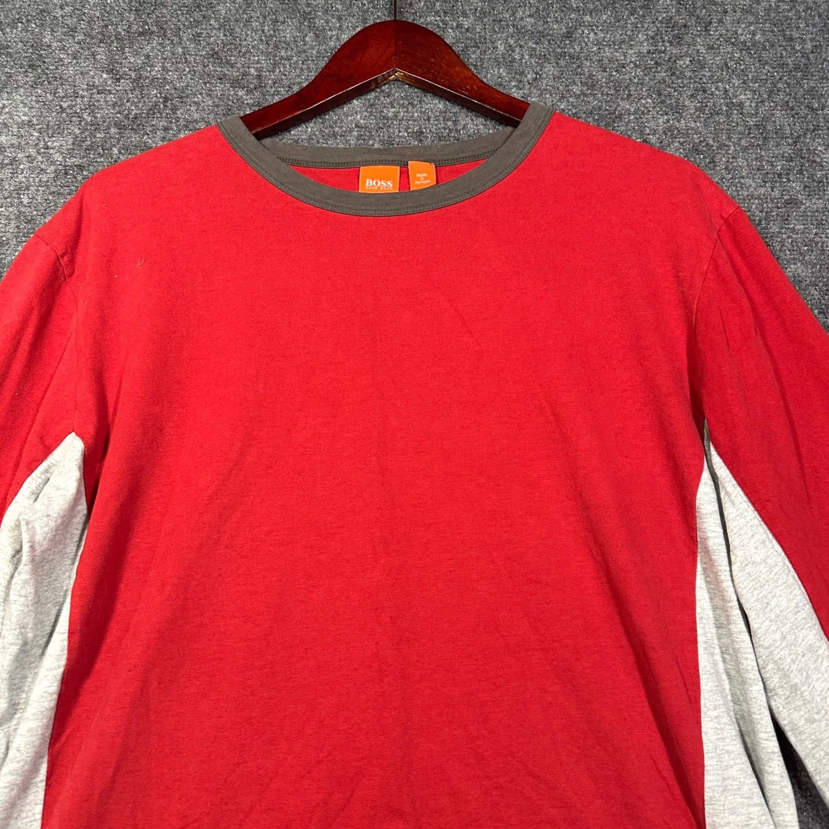 Hugo Boss HUGO BOSS Tee Shirt Mens XL Red Colorblock Crew Neck Long Sleeve Cotton Logo T-Shirt Size US XL / EU 56 / 4 - 4 Thumbnail