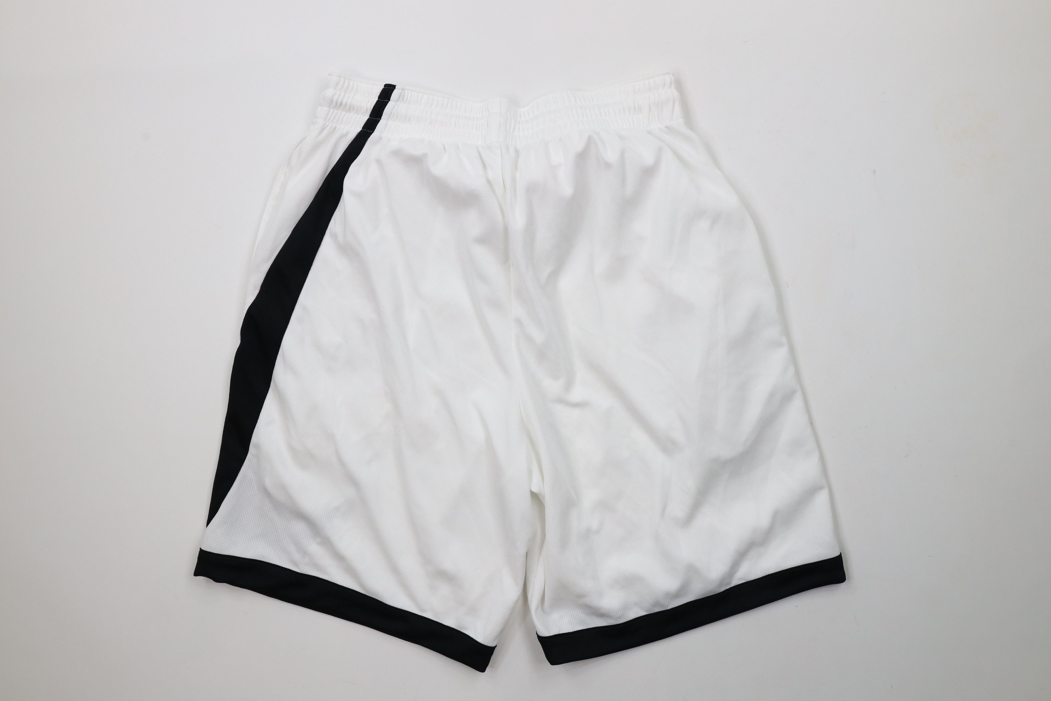 Nike × Vintage Nike Dri-Fit Logo Gym Basketball Shorts White Polyester Size US 34 / EU 50 - 8 Thumbnail