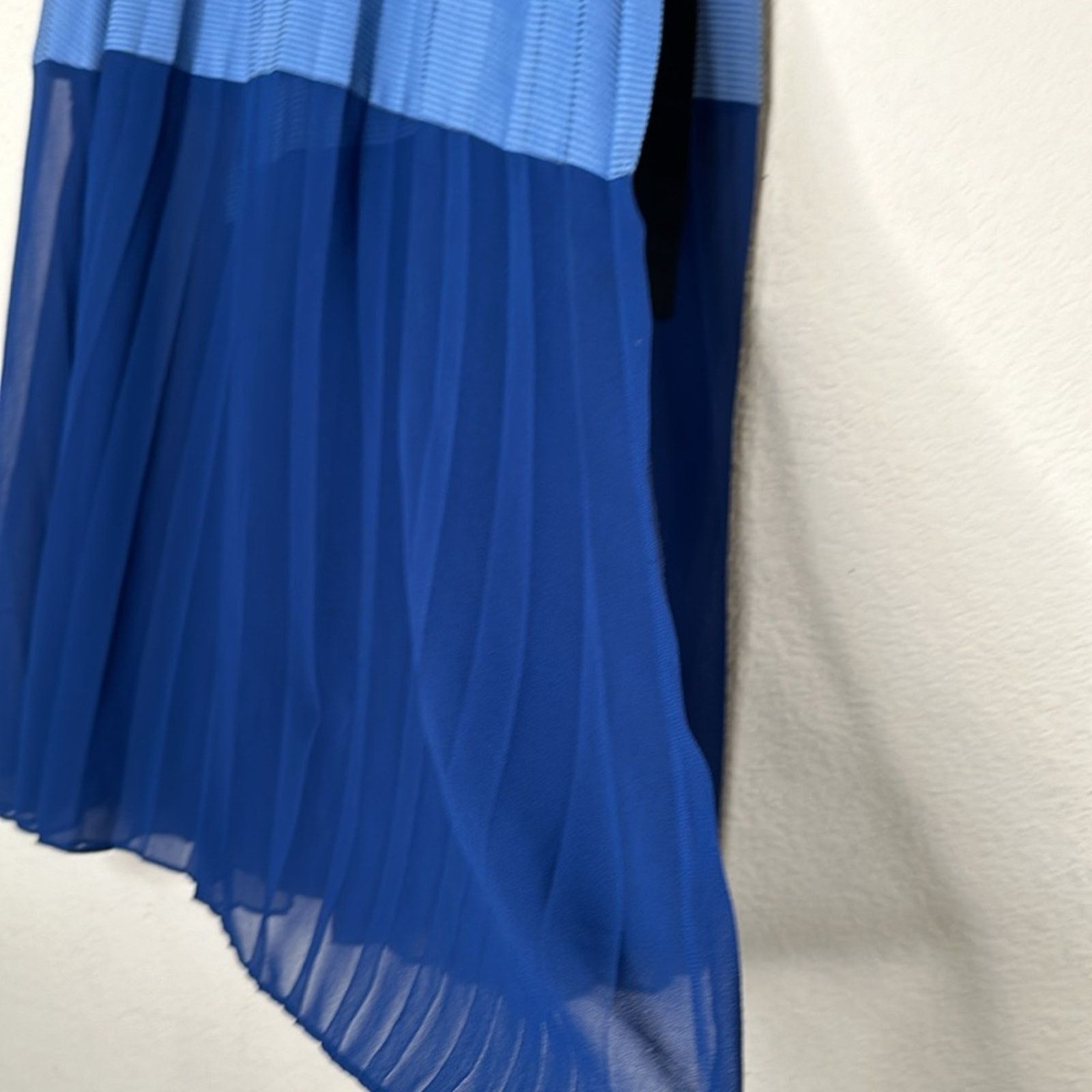 Sandro Sandro Striped Broadcloth Chiffon Wrap Skirt Blue Sz 3 US L Size 28" / US 6 / IT 42 - 6 Thumbnail