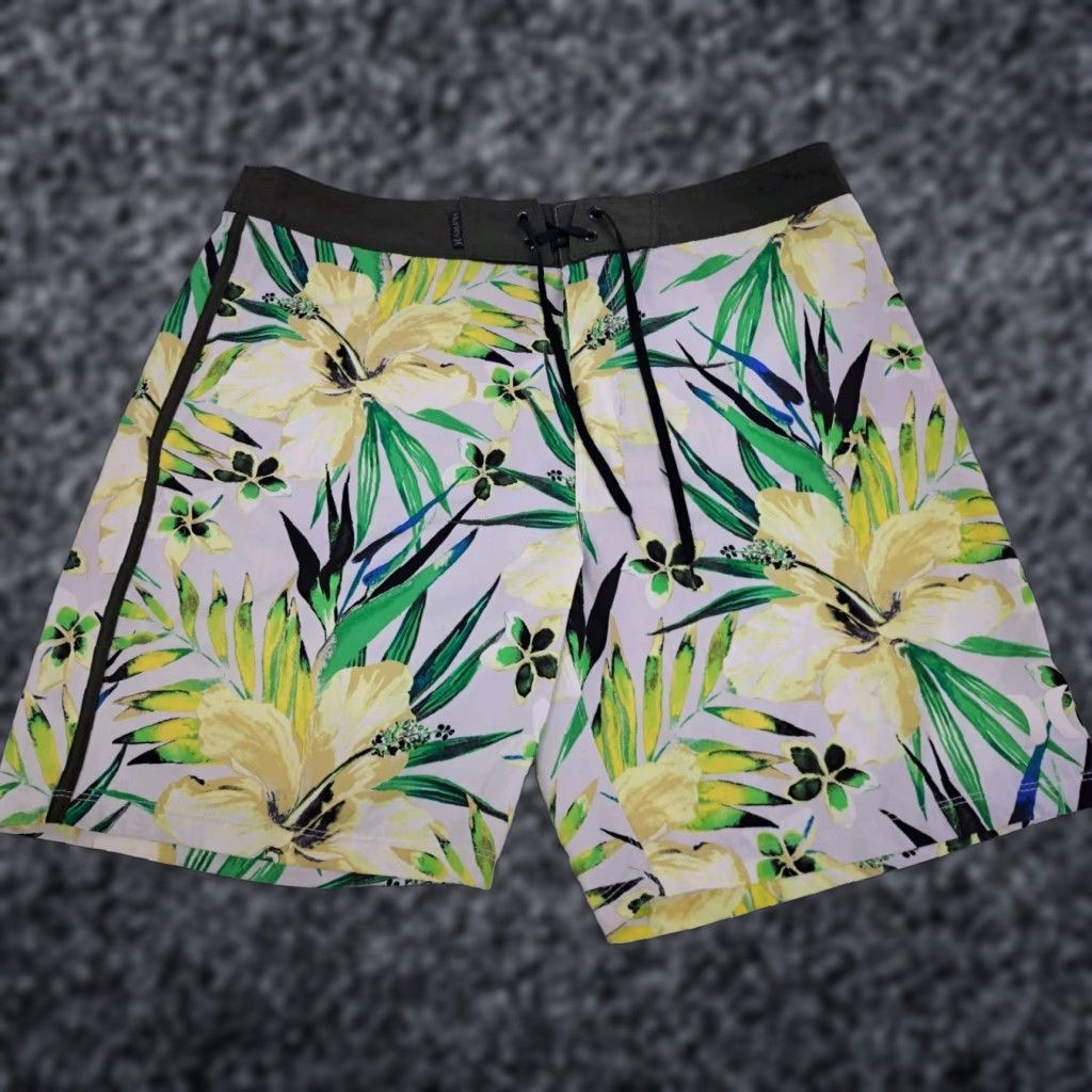 Hurley Hurley Mens Phantom Floral Board Shorts Green/Yellow/White 33 7" Multicolor Beach Tropical Quick Dry Drawstring Back Pocket Mens Size US 33 - 1 Thumbnail