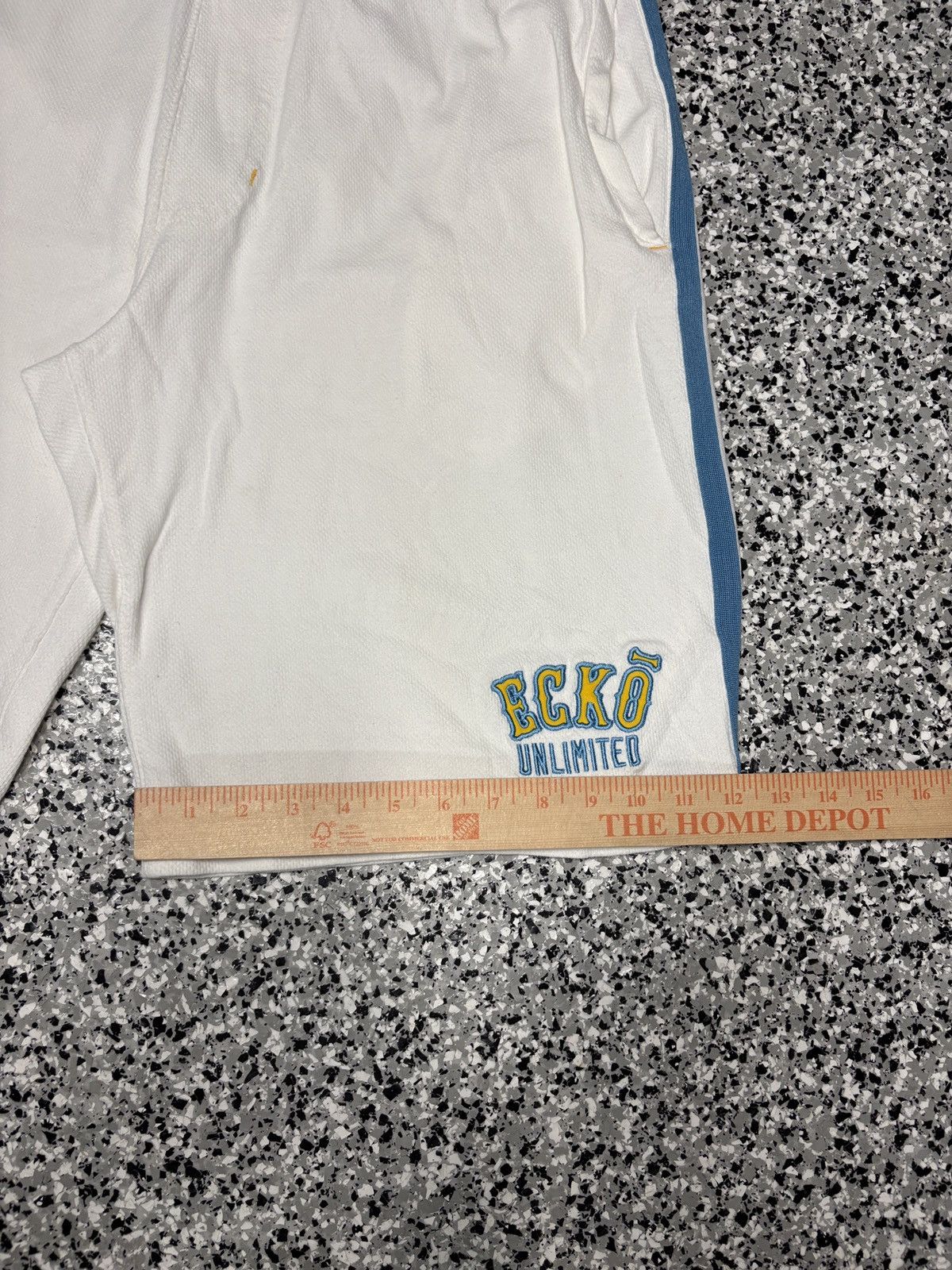 Ecko Unltd. Y2K Ecko Untld. Embroidered White Baggy Sweat Shorts Size L Size US 34 / EU 50 - 5 Thumbnail