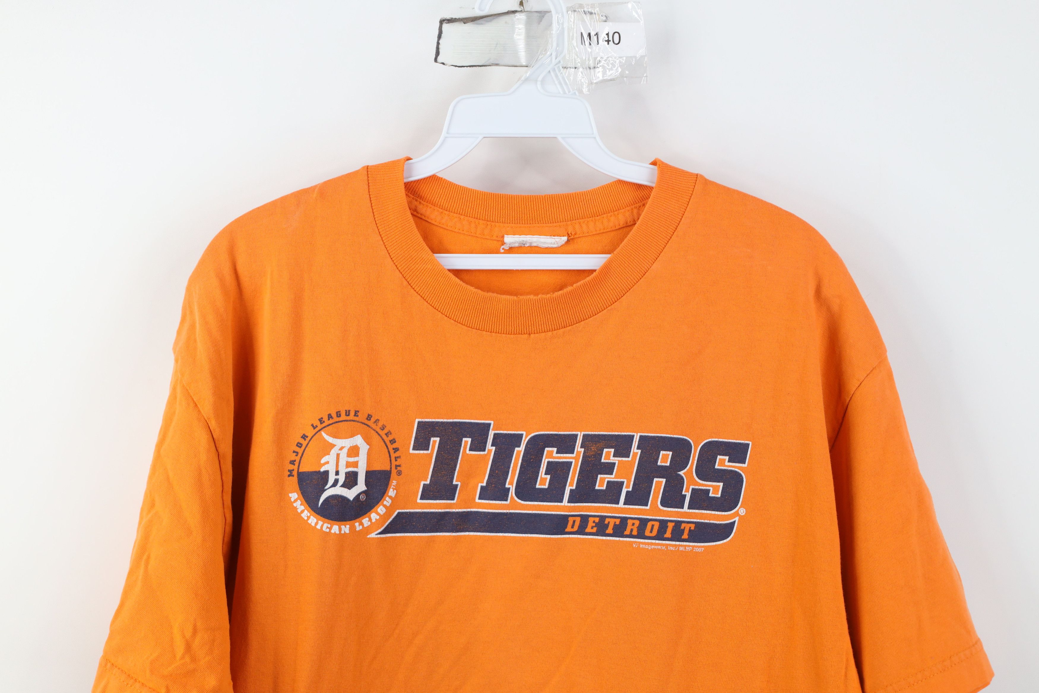 Vintage Vintage Y2K Old English D Detroit Tigers Baseball T-Shirt Size US M / EU 48-50 / 2 - 2 Thumbnail