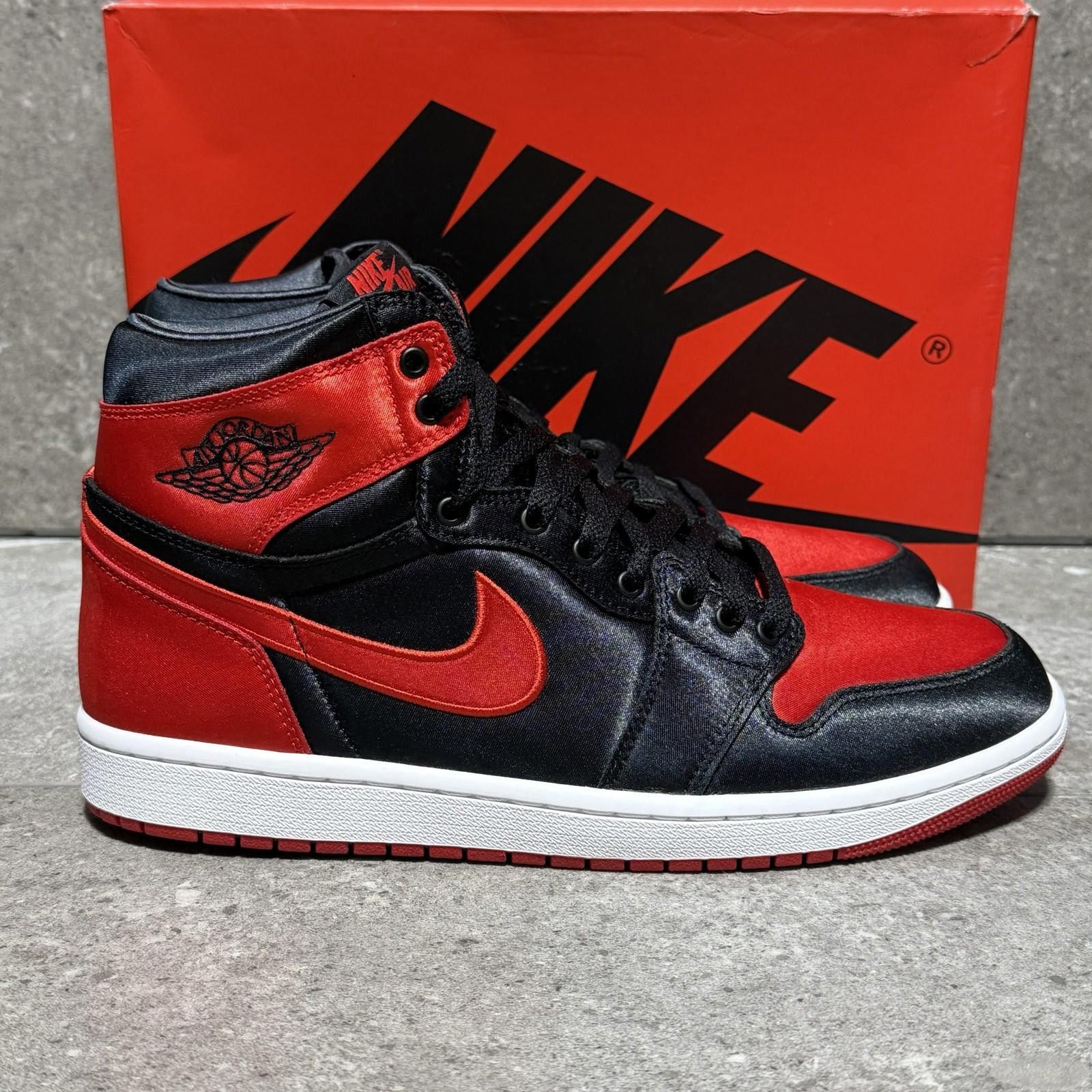 Nike Nike Air Jordan 1 High Satin Bred 11.5W New with Box Size US 11.5 / IT 41.5 - 3 Thumbnail