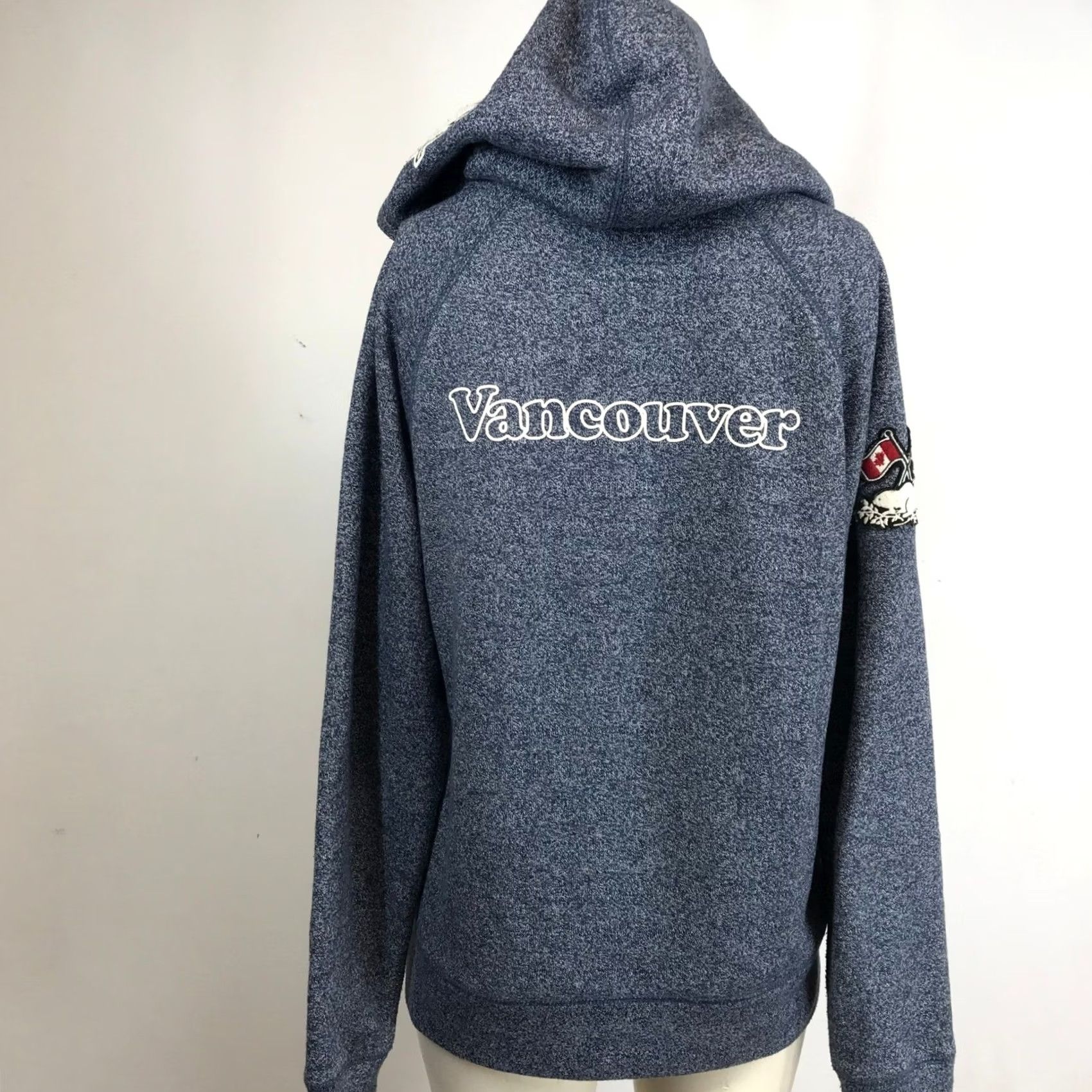 Roots VINTAGE Roots Vancouver Graphic Full Zip Hoodie Heathered Blue Womens M/M Size M / US 6-8 / IT 42-44 - 6 Thumbnail