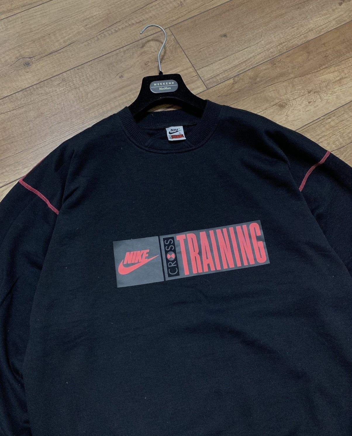 Nike Vintage Nike Cross Training Big logo Sweatshirt Size US XL / EU 56 / 4 - 4 Thumbnail