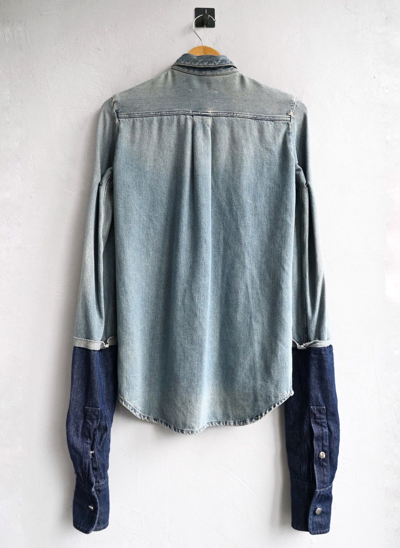 Maison Margiela Maison Margiela MM6 AW15 Folded-Sleeves Denim Shirt Size M / US 6-8 / IT 42-44 - 8 Thumbnail