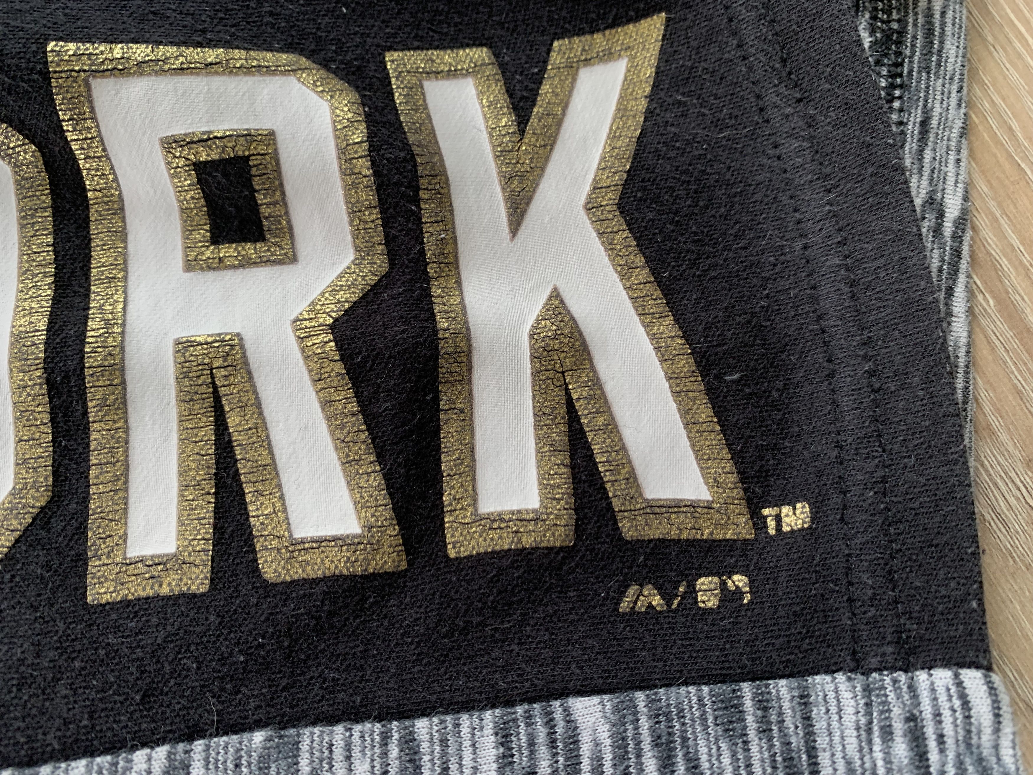 MLB × Majestic Vintage Majestic New York Yankees Printed Cotton Shorts Size US 34 / EU 50 - 7 Thumbnail