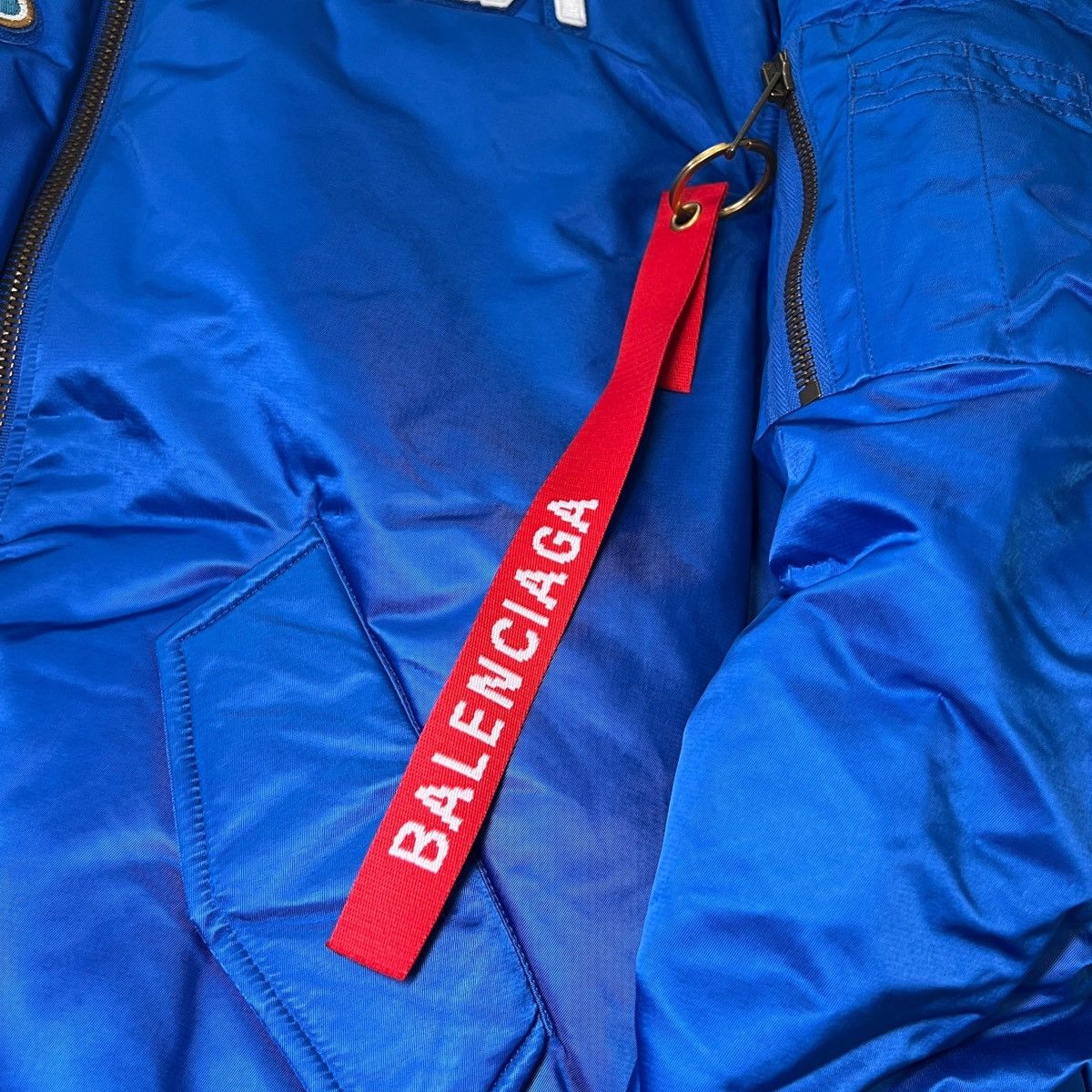 Balenciaga BALENCIAGA 2021 Fall × NASA Patchwork Oversized Space Bomber Size US S / EU 44-46 / 1 - 6 Thumbnail