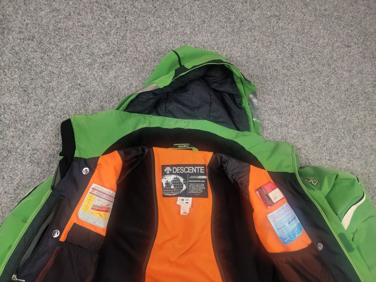 Descente Descente Airdrive Titan Thermal Ski Logo Hooded Zip Jacket Size US M / EU 48-50 / 2 - 15 Thumbnail