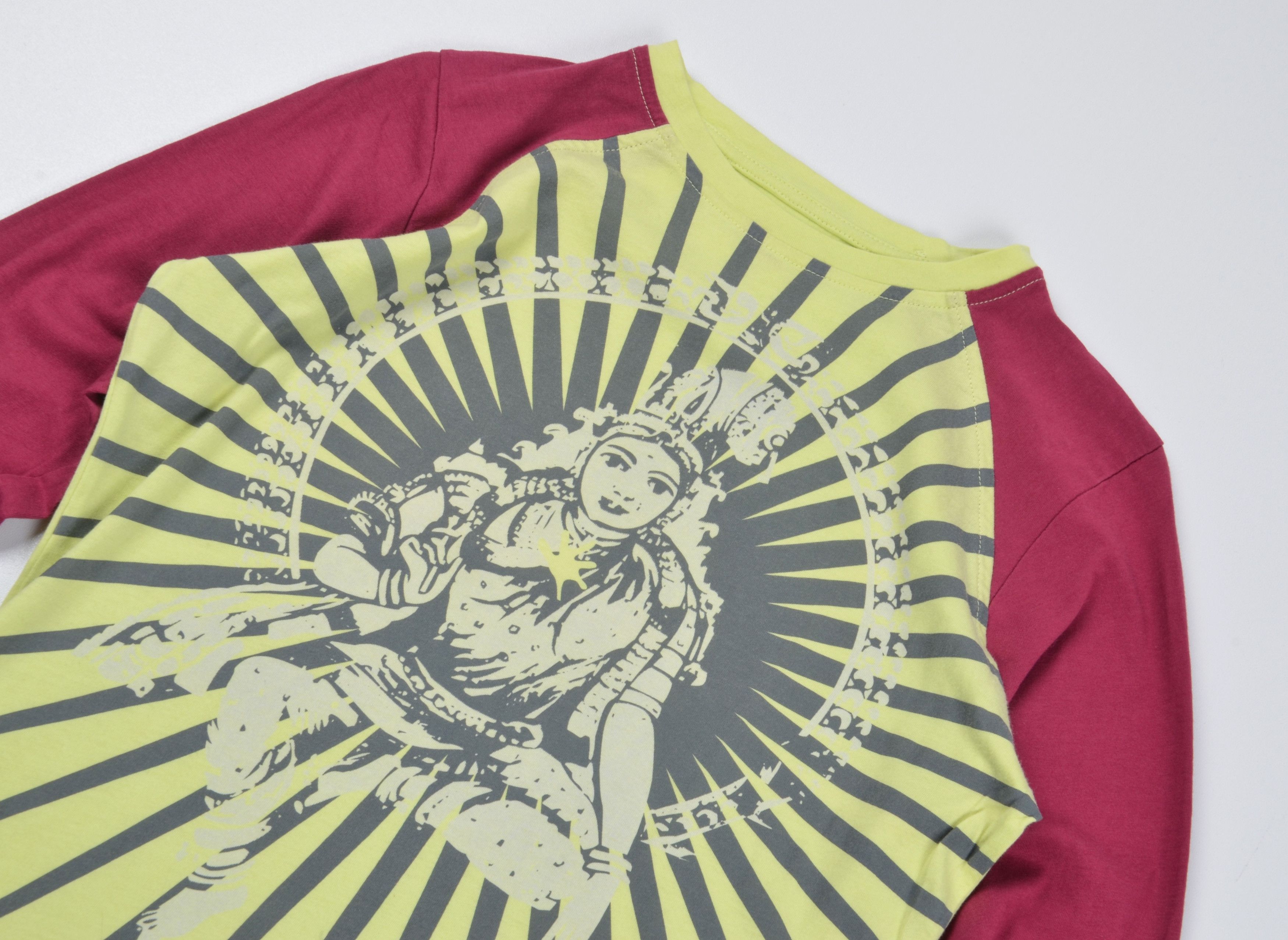SALEWA Vintage Salewa Y2K Graphic Print Indie Grunge Raglan Tee Size XS / US 0-2 / IT 36-38 - 4 Thumbnail