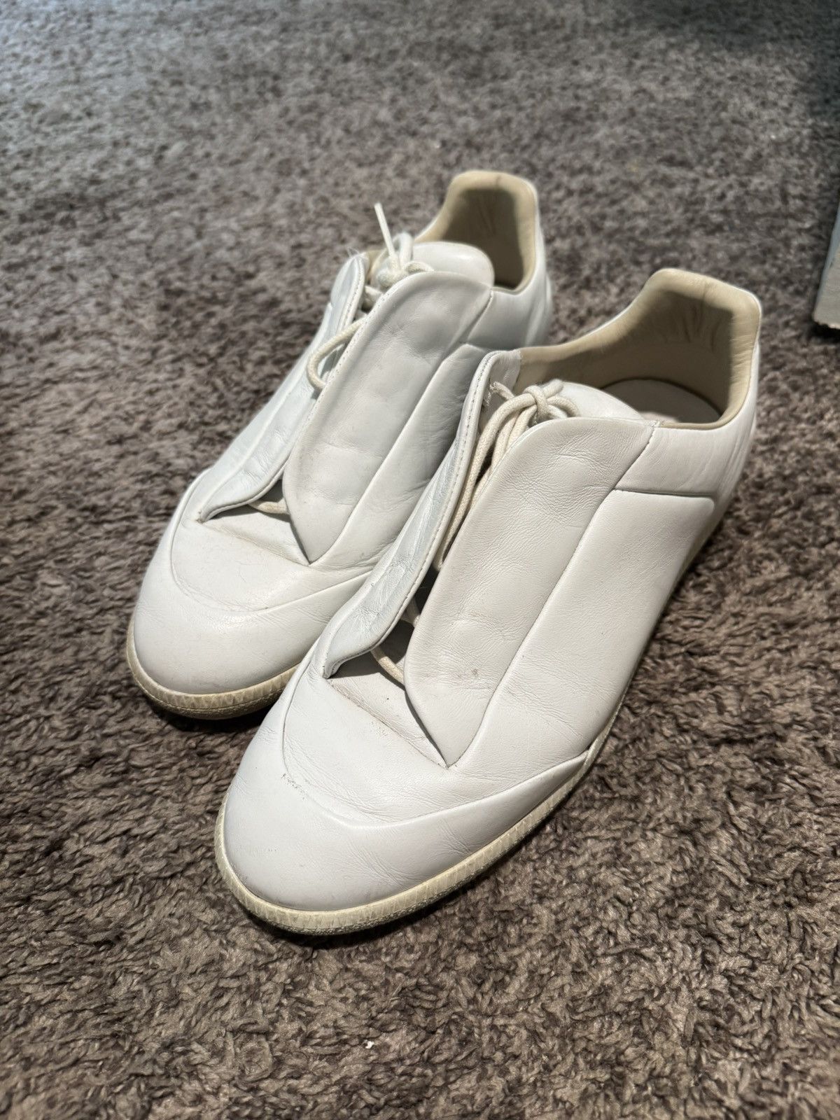 Maison Margiela Maison Margiela Future White 9 42 Low Tops Leather Size US 9 / EU 42 - 1 Thumbnail