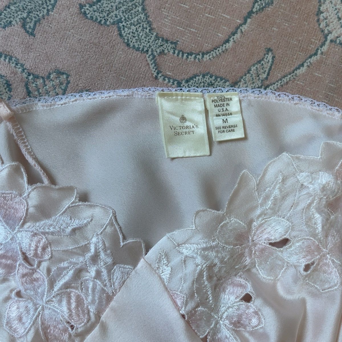 Victoria's Secret Victoria’s Secret 1980s Blush Pink Satin Mini Slip Dress (M) Size M / US 6-8 / IT 42-44 - 14 Thumbnail