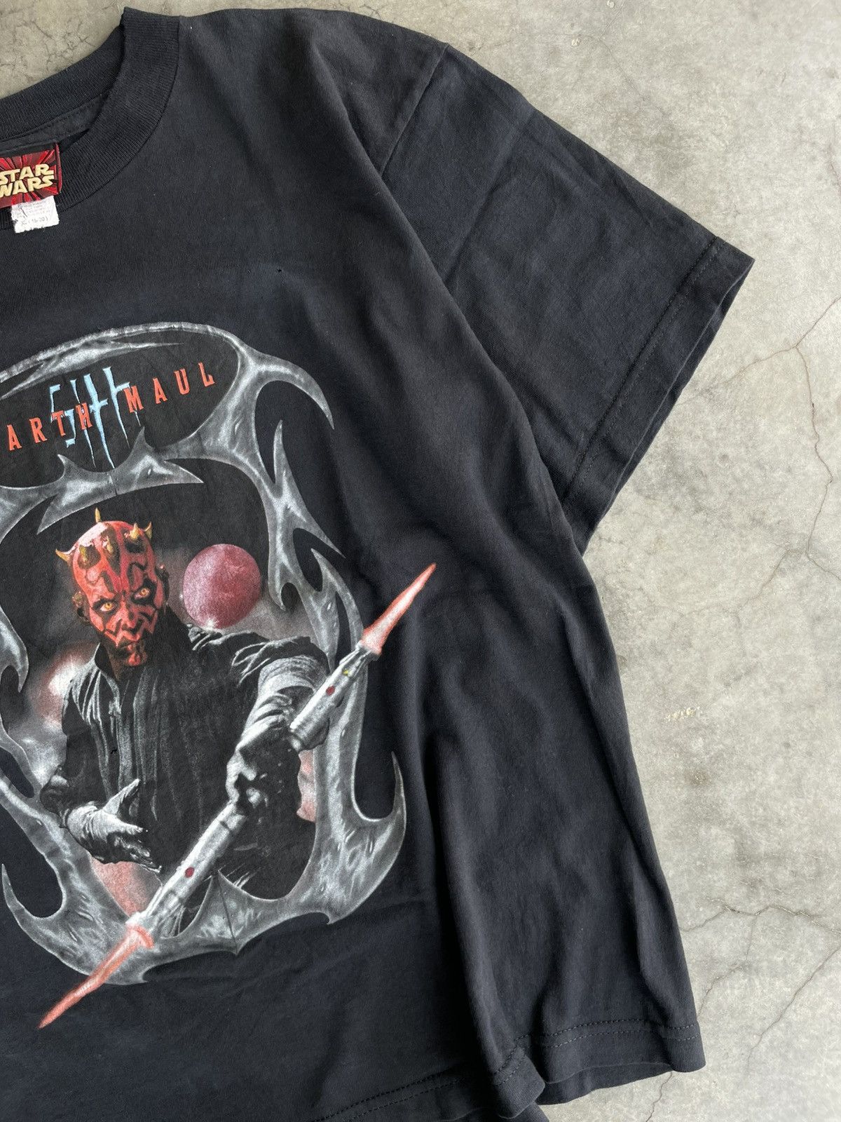Star Wars VTG 90s Darth Maul Star Wars Boxy Cut (RARE!) Size US XL / EU 56 / 4 - 4 Thumbnail
