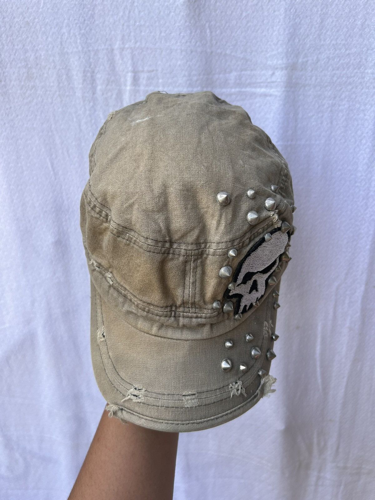 20471120 × Beauty Beast × Japanese Brand Distressed studded skull punk hats Size ONE SIZE - 2 Thumbnail