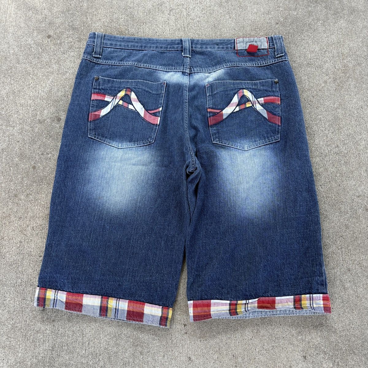 Other Y2K 4fatherz plaid baggy fit light wash faded denim jorts Size US 40 / EU 56 - 5 Thumbnail