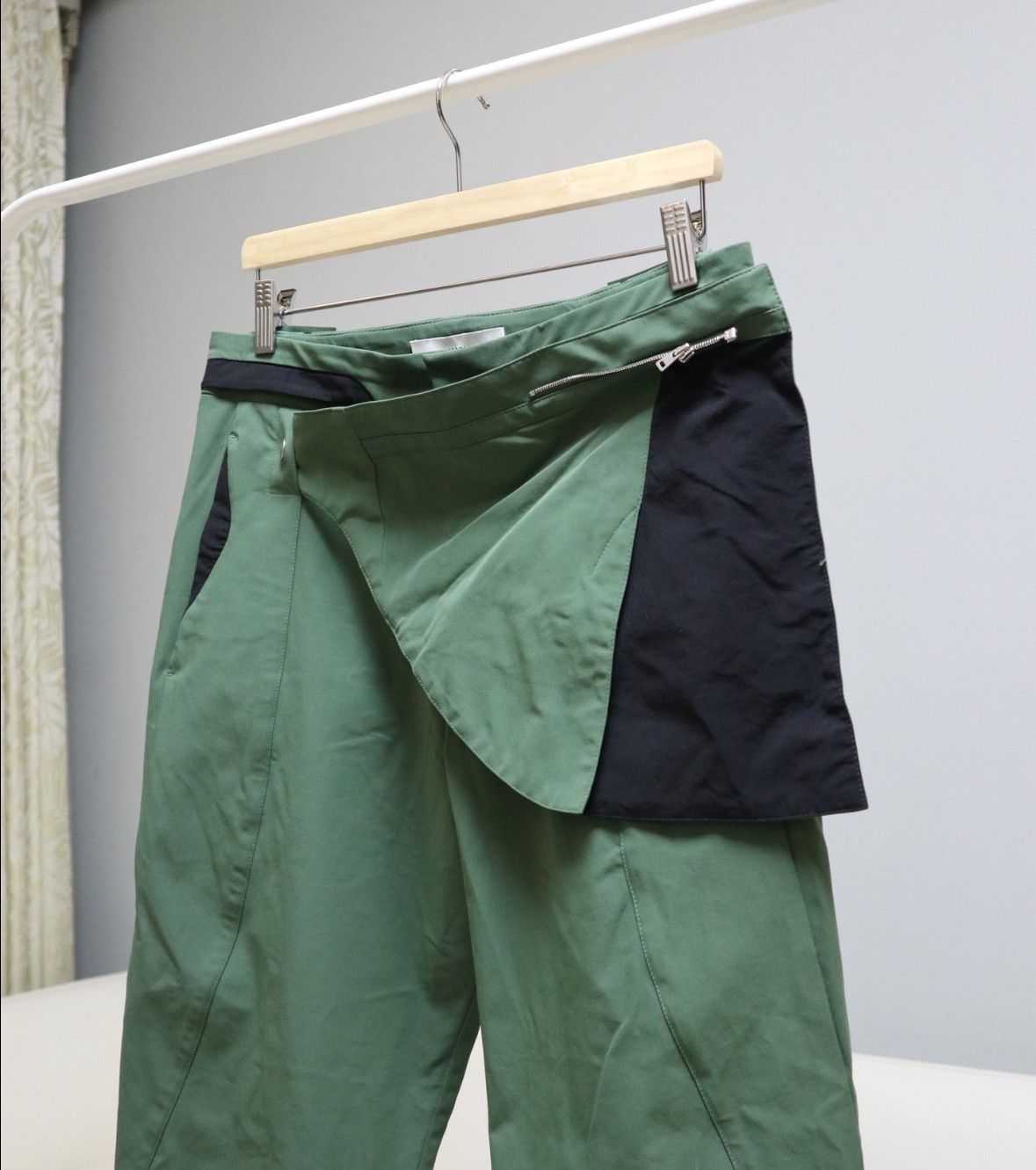 Kiko Kostadinov KIKO KOSTADINOV 21FW show Harkman green pants Size US 30 / EU 46 - 5 Thumbnail