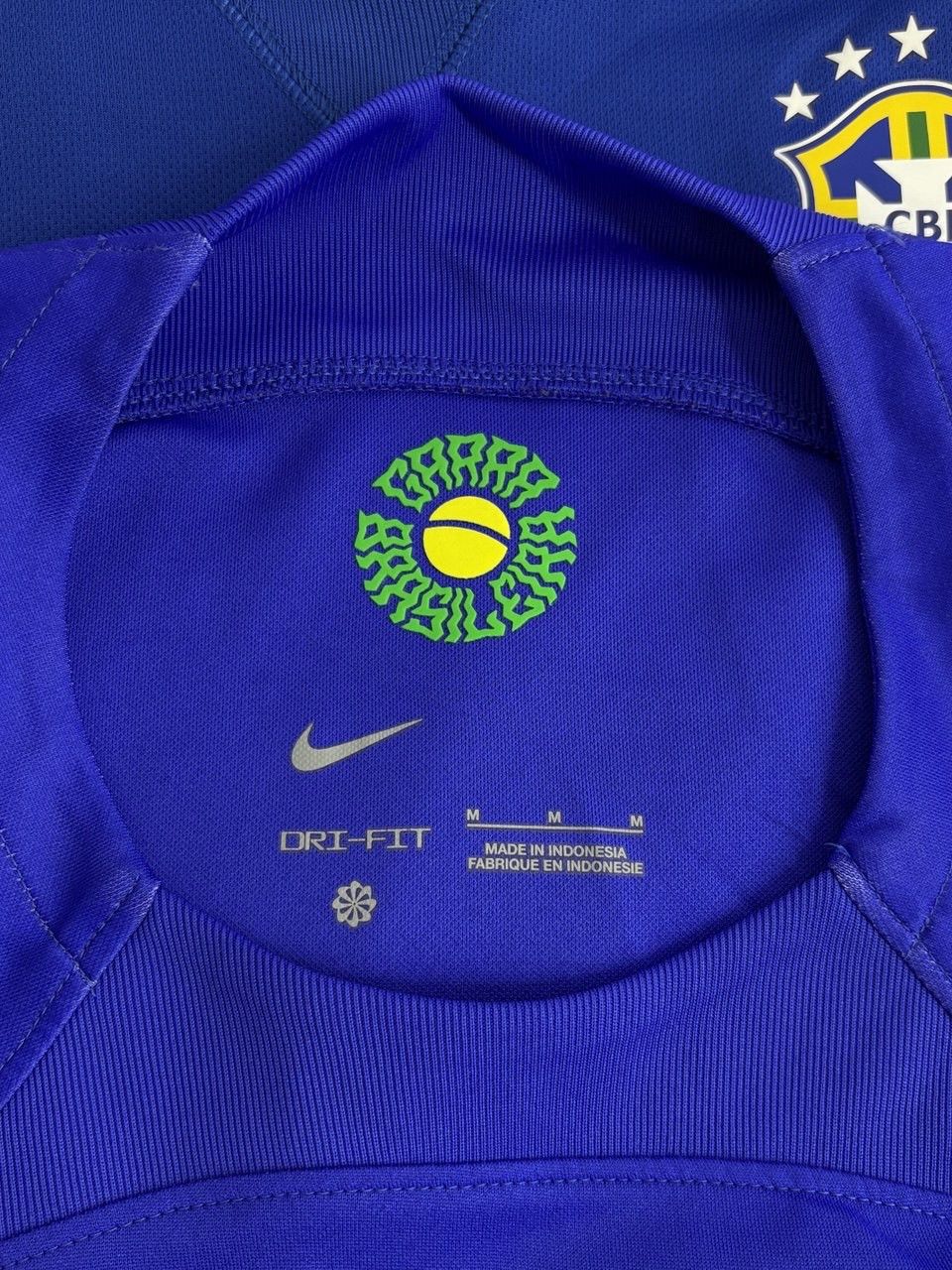 Nike Nike Brazil 2022 Away Soccer Jersey Size US M / EU 48-50 / 2 - 16 Thumbnail