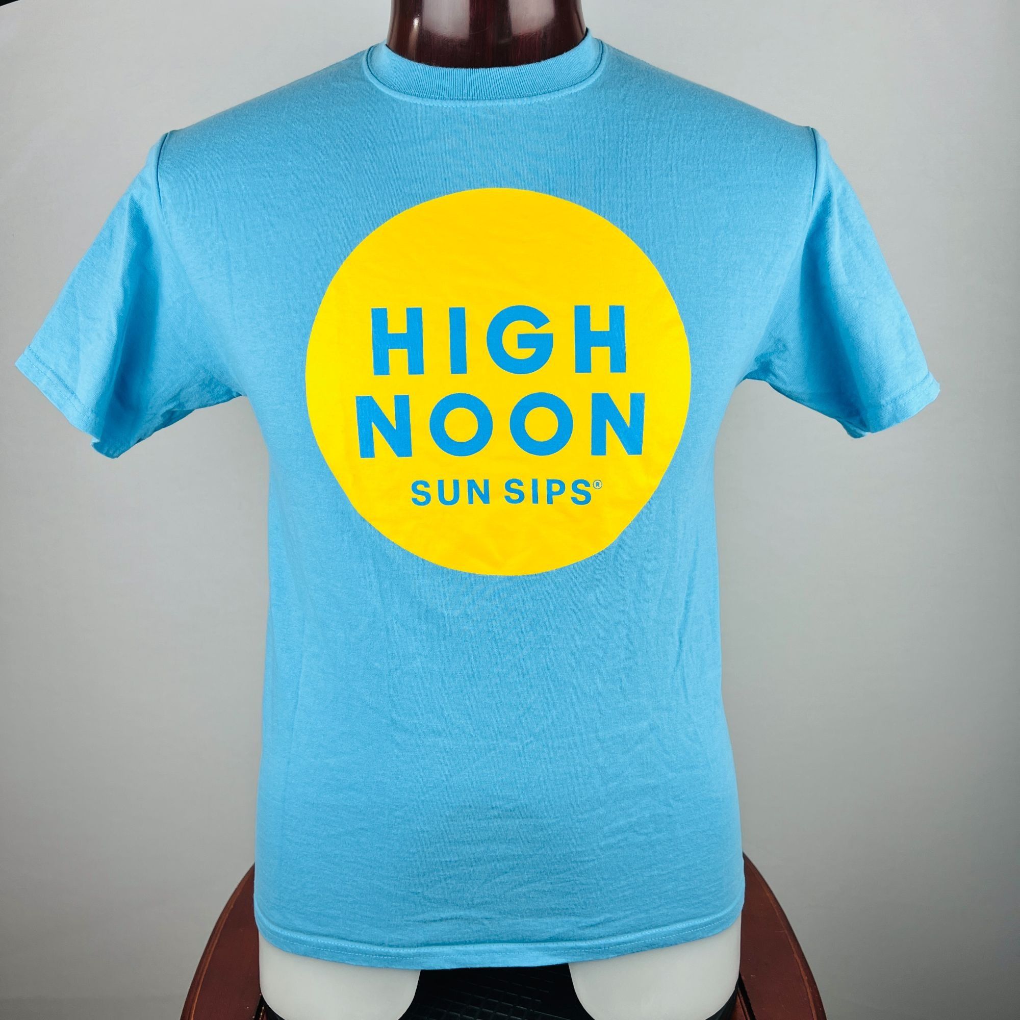 Port & Company High Noon Sun Sips Medium T-Shirt Shirt Size US M / EU 48-50 / 2 - 1 Thumbnail