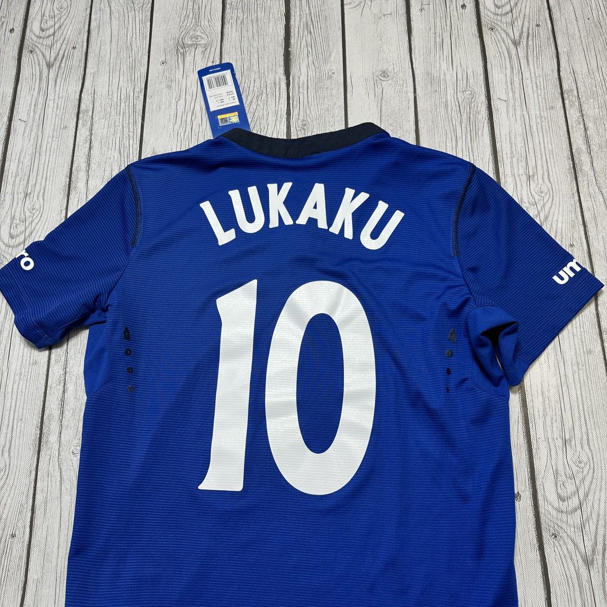 Umbro Everton Romelu Lukaku jersey Size US S / EU 44-46 / 1 - 4 Thumbnail