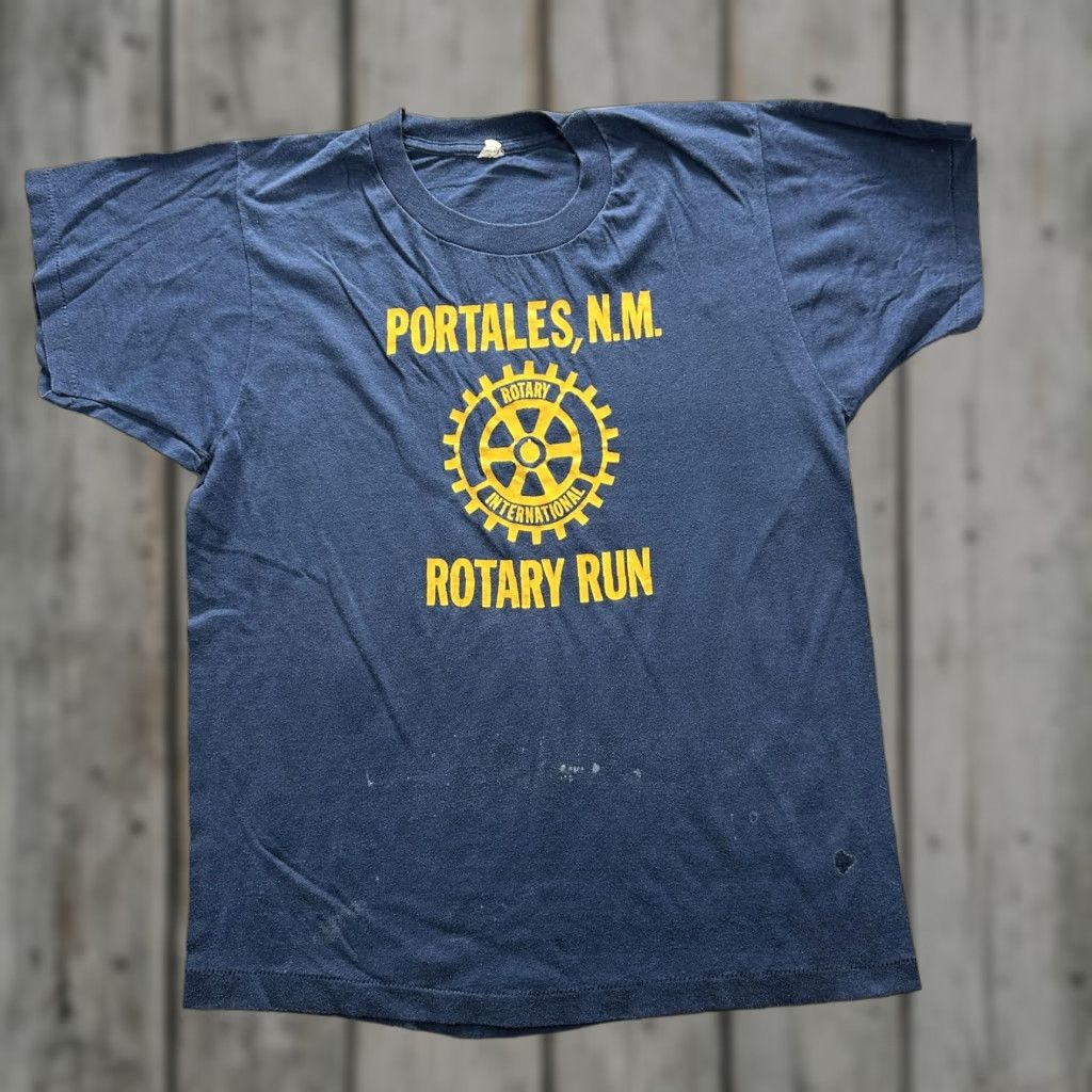 Vintage VINTAGE Rotary Run Portales NM Shirt Mens Small Navy Blue Single Stitch 80s Size US L / EU 52-54 / 3 - 1 Thumbnail