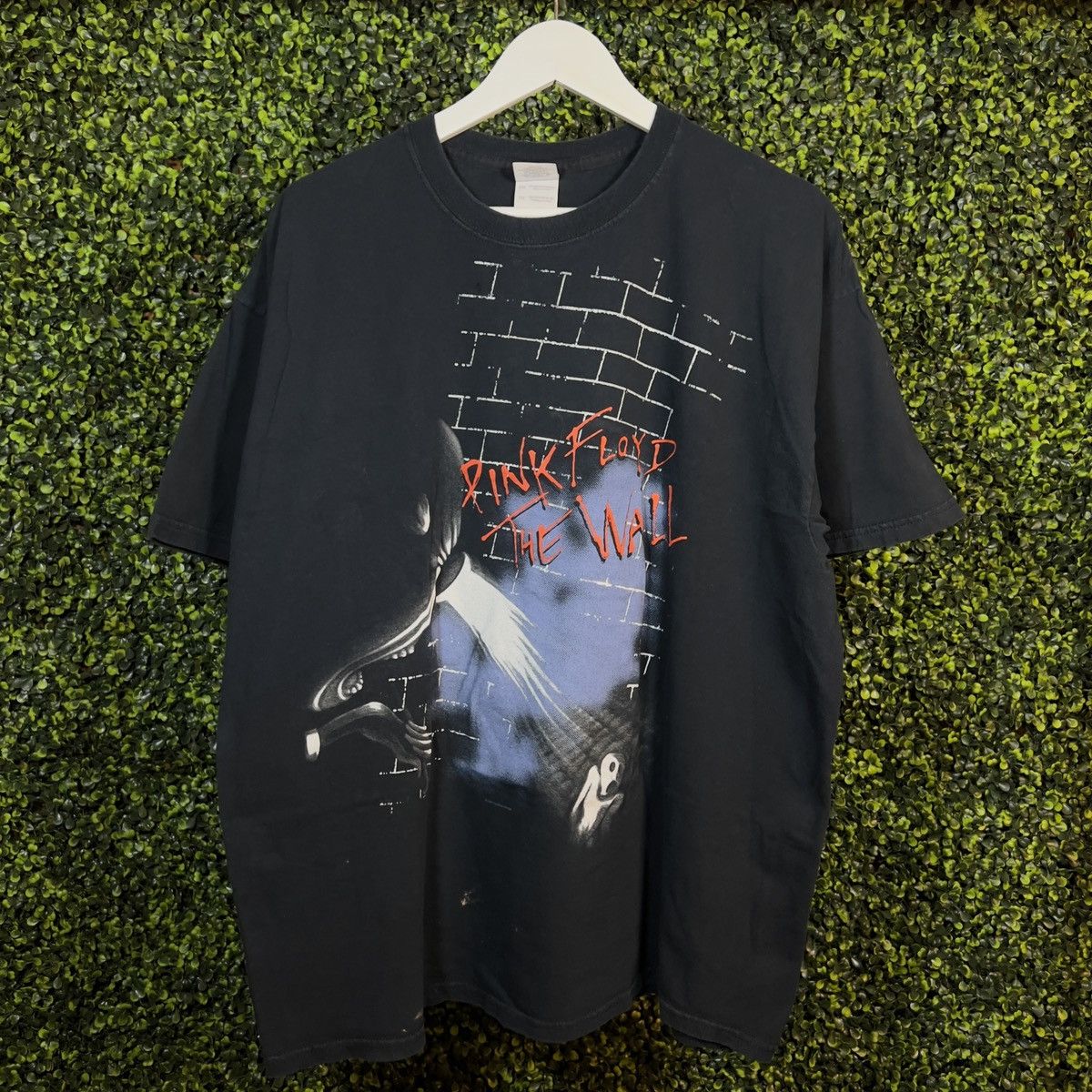 image of Y2K Pink Floyd The Wall Graphic Logo Tee Shirt in Black, Men's (Size XL)
