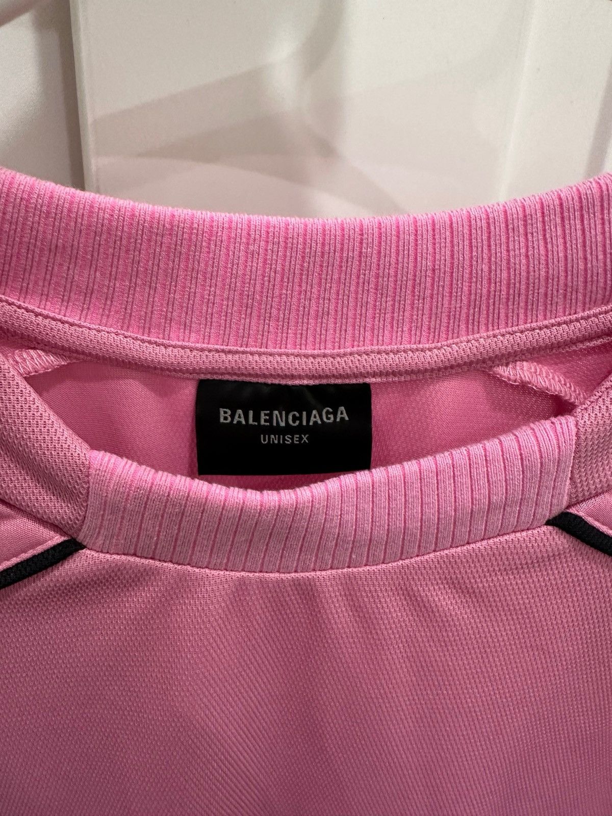 Balenciaga Balenciaga Pink Soccer Paris Jersey Longsleeve BNWT Size US M / EU 48-50 / 2 - 4 Thumbnail
