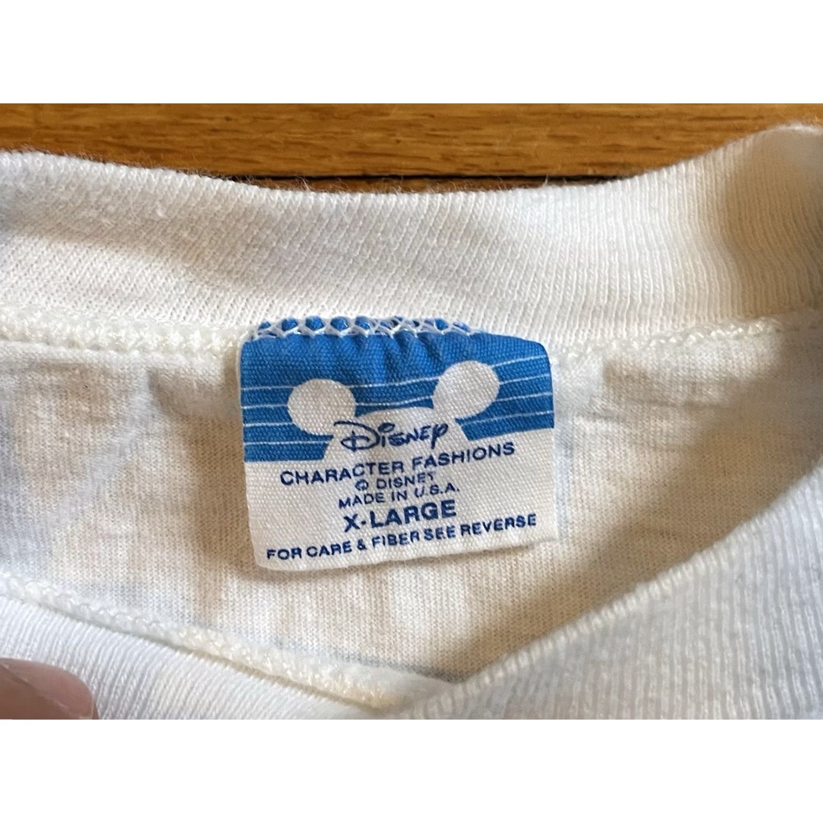 Vintage VINTAGE Mickey Mouse Graduation Shirt Men’s XL White T-Shirt Regular 1990s Disney Character Fashions Graphic Print Size US L / EU 52-54 / 3 - 5 Thumbnail
