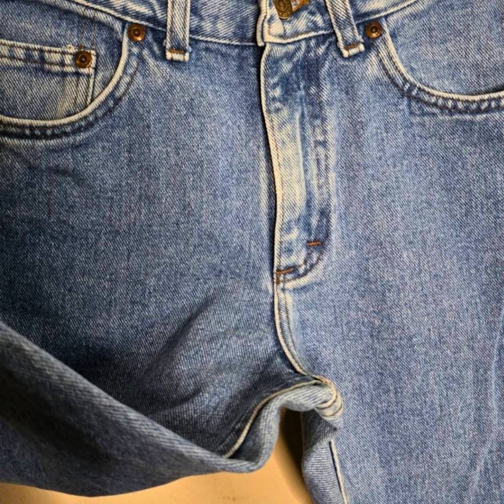 Lee Lee High Rise Tapered Leg Jeans Juniors 7 Women’s 4 Medium W Size 27" / US 4 / IT 40 - 7 Thumbnail