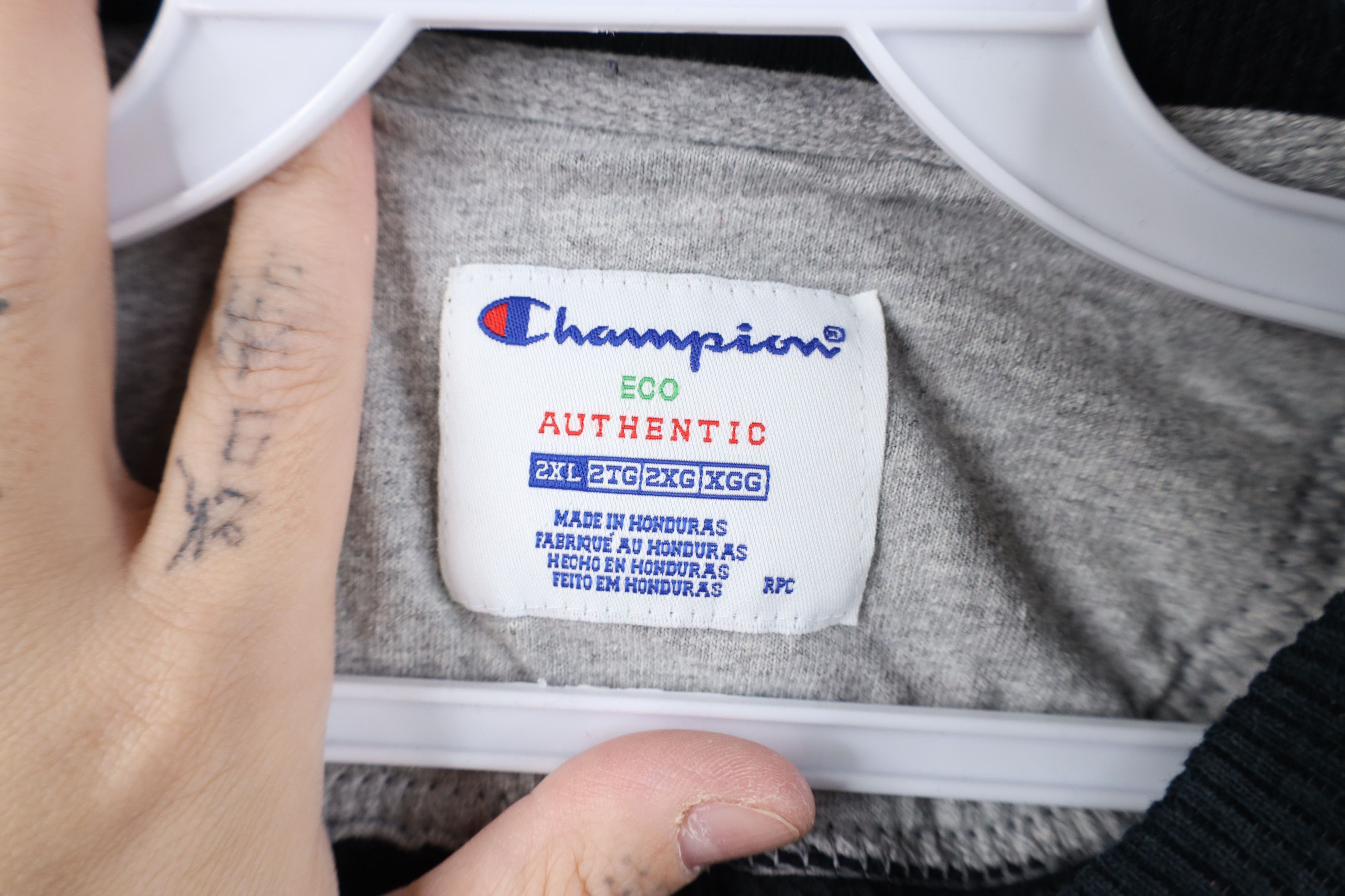 Champion Vintage Champion Classic Logo Crewneck Sweatshirt Black Size US XXL / EU 58 / 5 - 8 Thumbnail