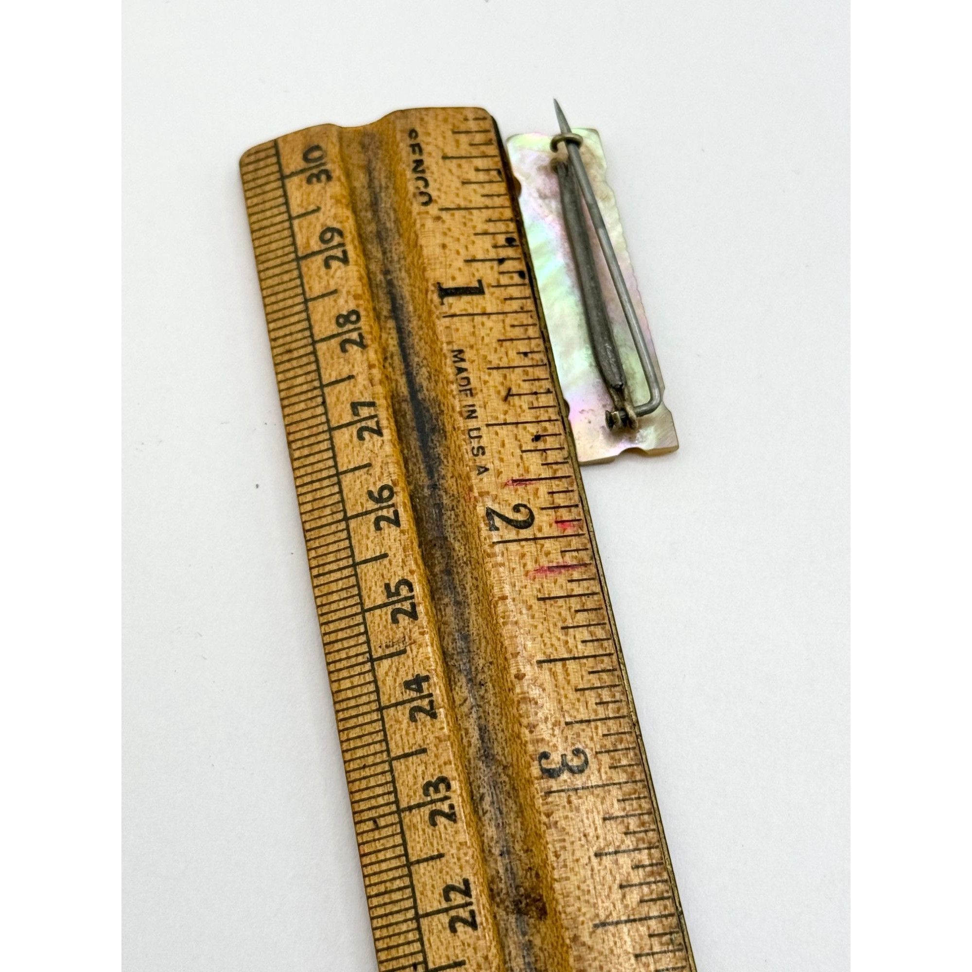 Vintage Vintage estate mother abalone shell of pearl Lilia pin Size ONE SIZE - 5 Thumbnail