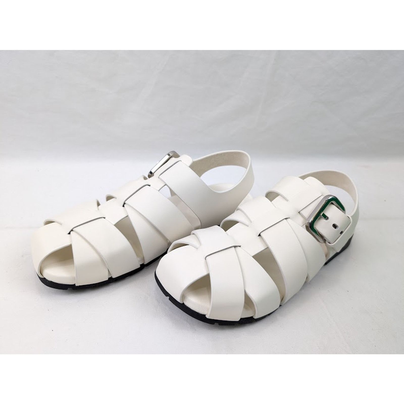Bottega Veneta o1rshd1 Q: 2 / Calfskin Rubber Sole City Sandal in White Size US 11 / EU 44 - 18 Thumbnail