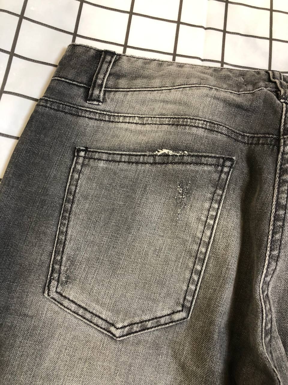 Dolce & Gabbana Dolce & Gabbana Grey Washed And Distressed Denim Size 28" / US 6 / IT 42 - 16 Thumbnail