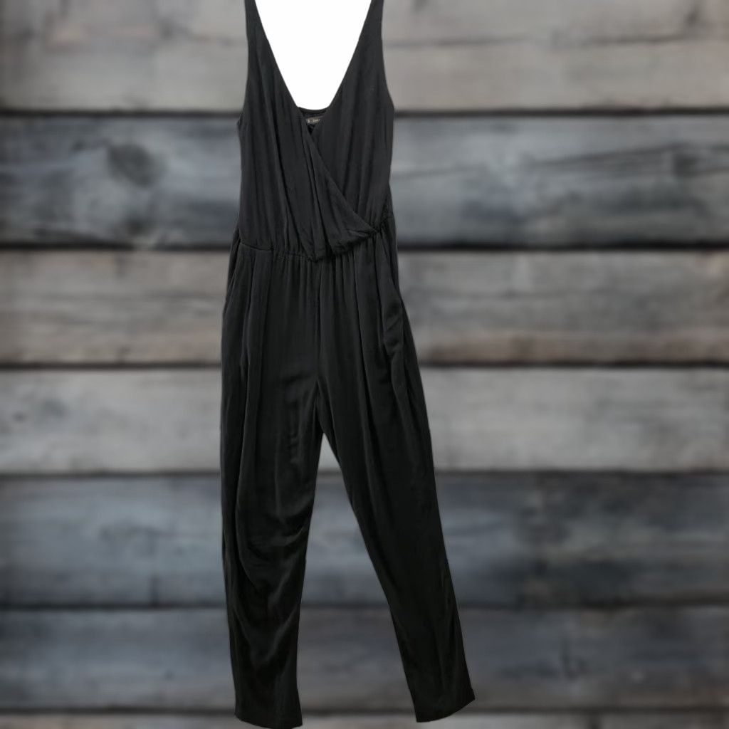Zara Zara Black Sleeveless Jumpsuit Womens XS V-Neck Surplice Tapered Leg Crepe Casual Size 26" / US 2 / IT 38 - 1 Thumbnail
