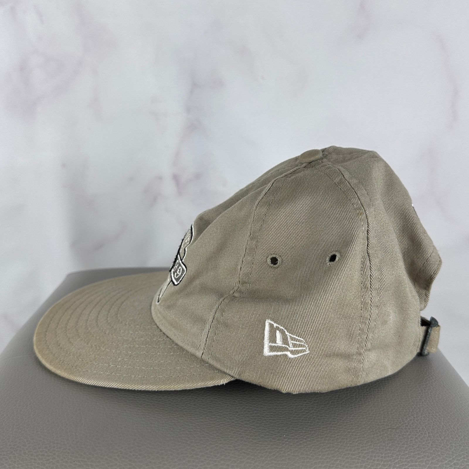 New Era Vintage New York Yankees Tan 1999 World Series Champion Hat Size ONE SIZE - 3 Thumbnail