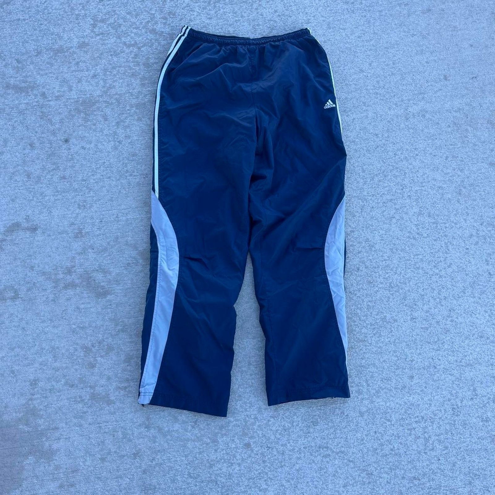 Adidas Vintage adidas sweats pants Size US 34 / EU 50 - 1 Thumbnail