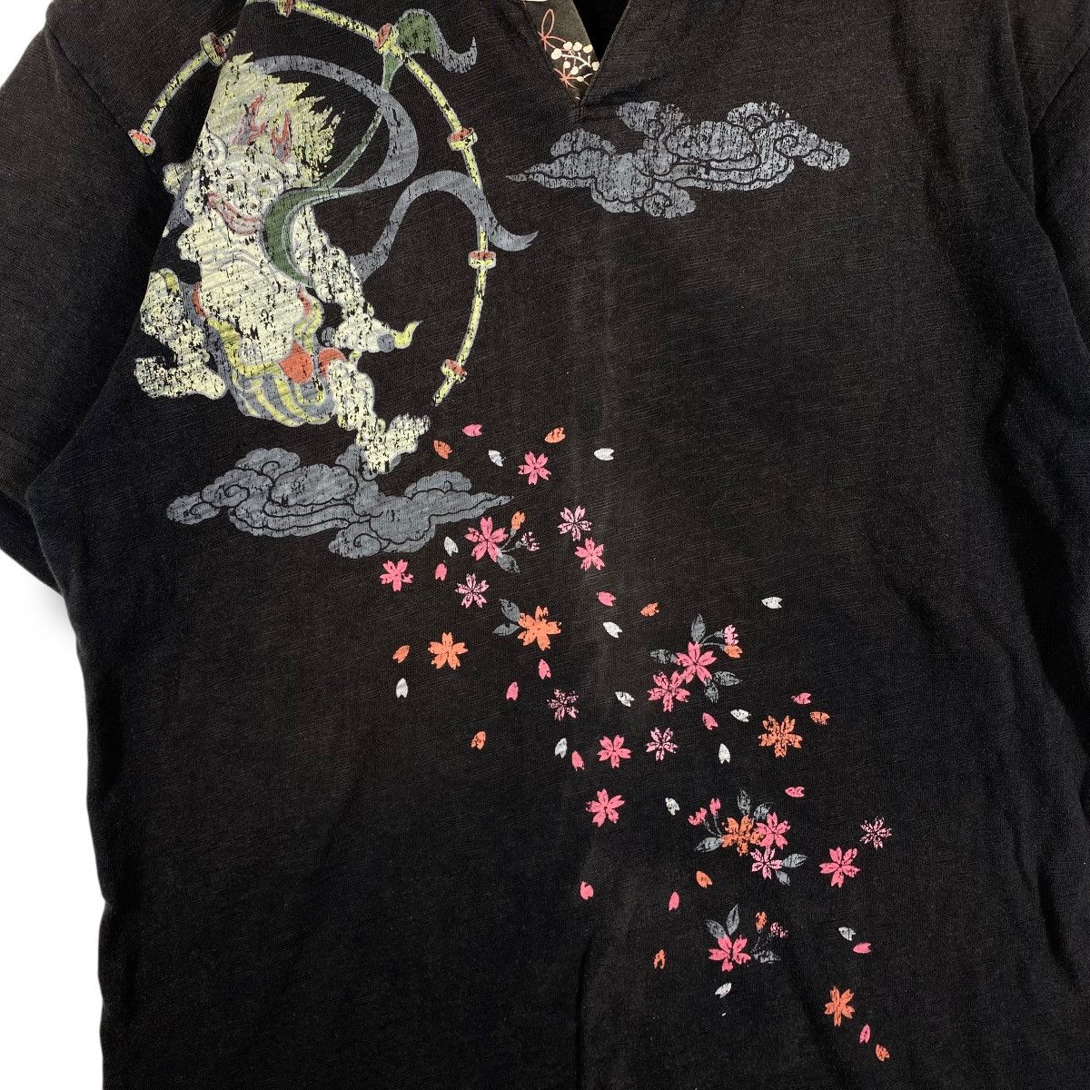 Japanese Brand × Vintage Vintage Japanese Traditional JAPAN GODS Graphic Tee Shirt Size US L / EU 52-54 / 3 - 2 Thumbnail
