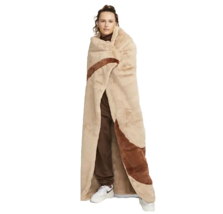 Plush faux fur online blanket nike