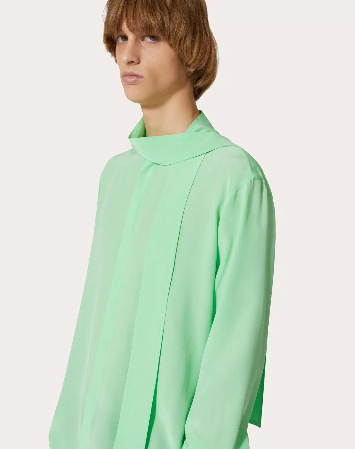 Valentino oc11z0625 Washed Silk Shirt in Light Mint Green Size US S / EU 44-46 / 1 - 7 Thumbnail