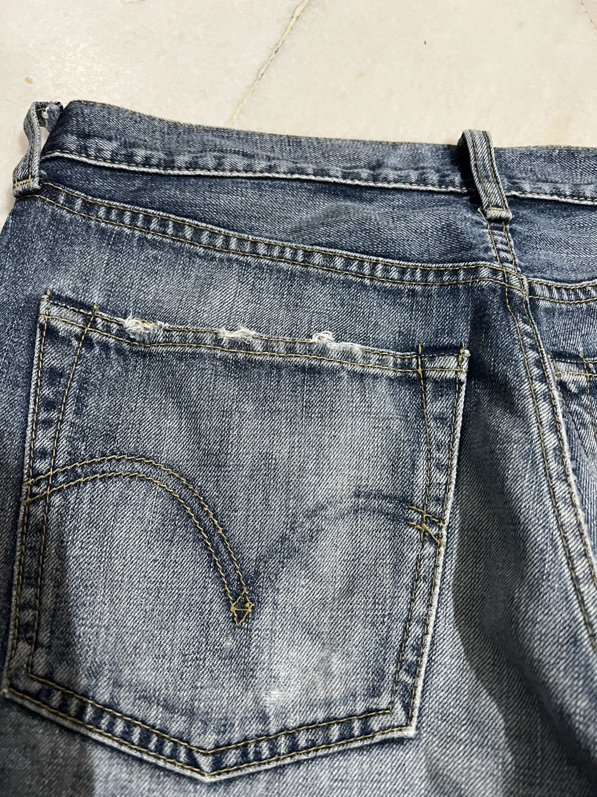 Levi's × Levi's Vintage Clothing 🌈Vintage Levis 502 Distress Light Wash Jean Japan Size US 32 / EU 48 - 15 Thumbnail