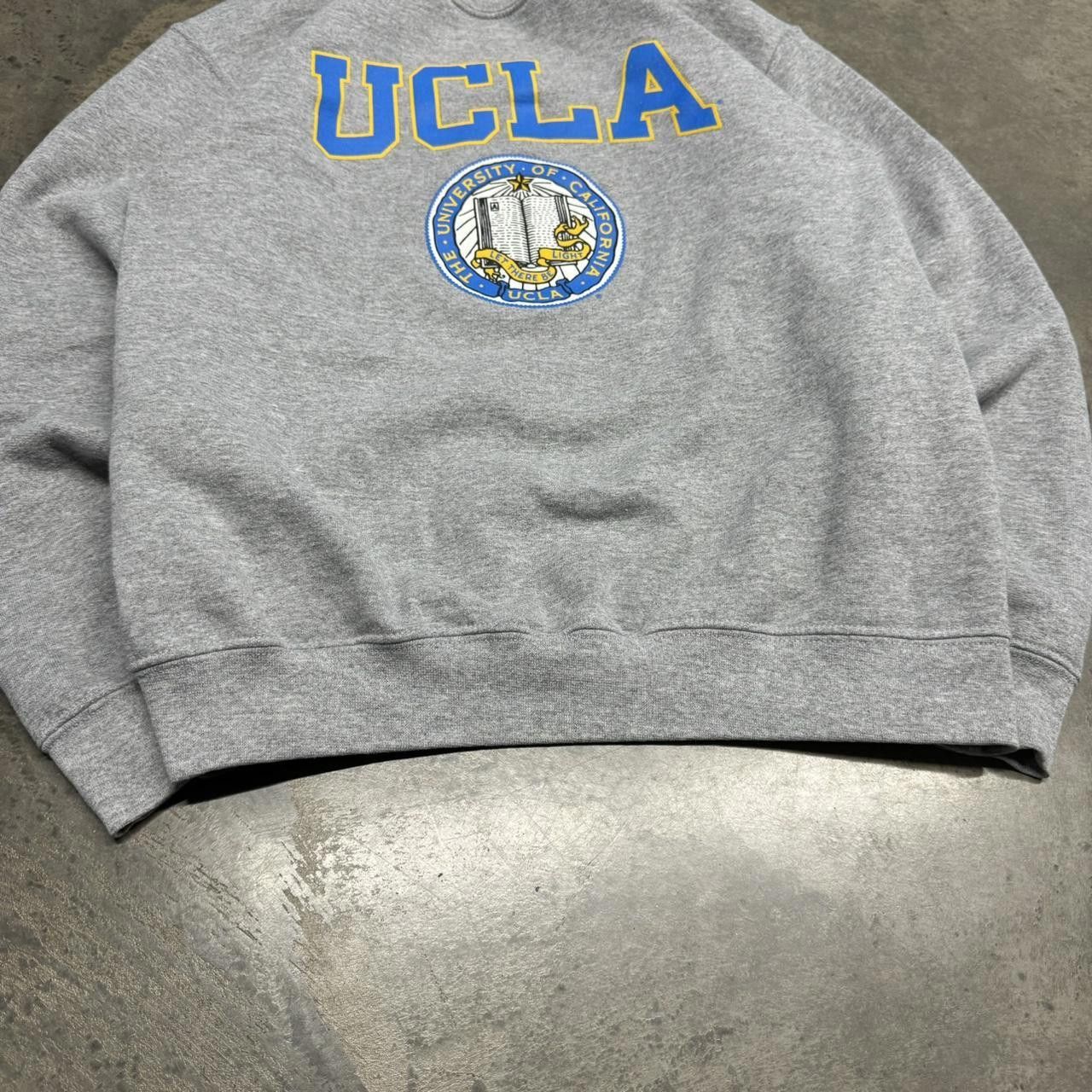 Vintage VTG Y2K UCLA Bruins Crewneck Sweatshirt Size US S / EU 44-46 / 1 - 3 Thumbnail