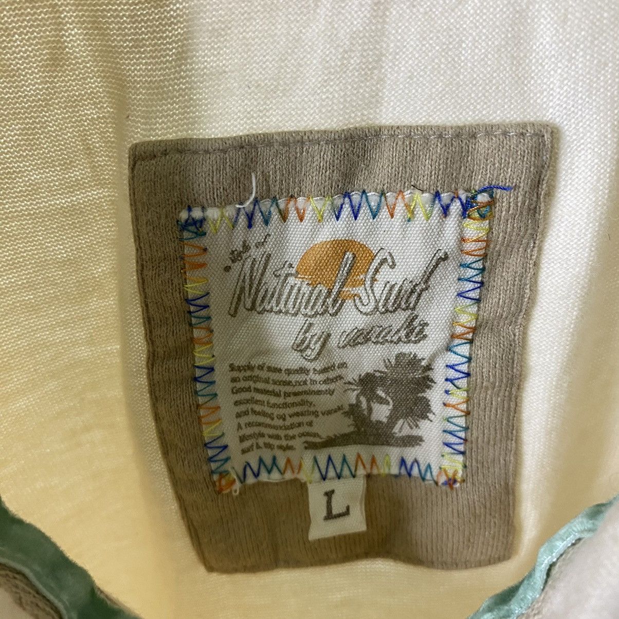 Vintage Vintage 2000s Natural Surf By Varaki Hawaiian Motive Polo T Size US M / EU 48-50 / 2 - 3 Thumbnail
