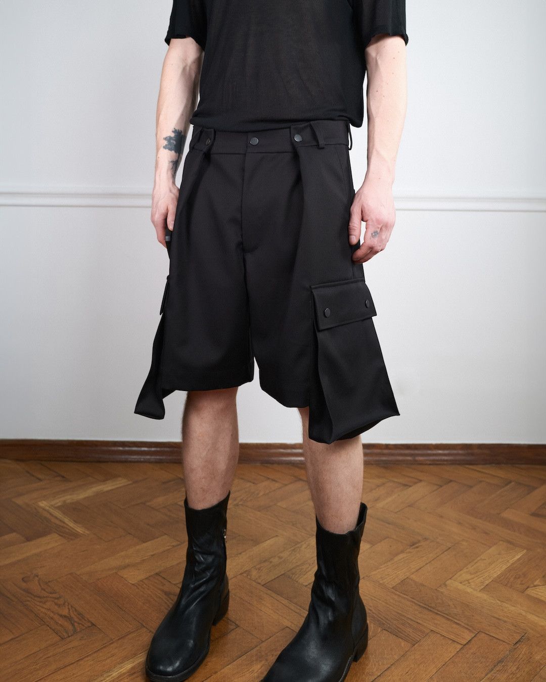 Individual Sentiments MODULAR CARGO SHORTS Size US 30 / EU 46 - 5 Thumbnail