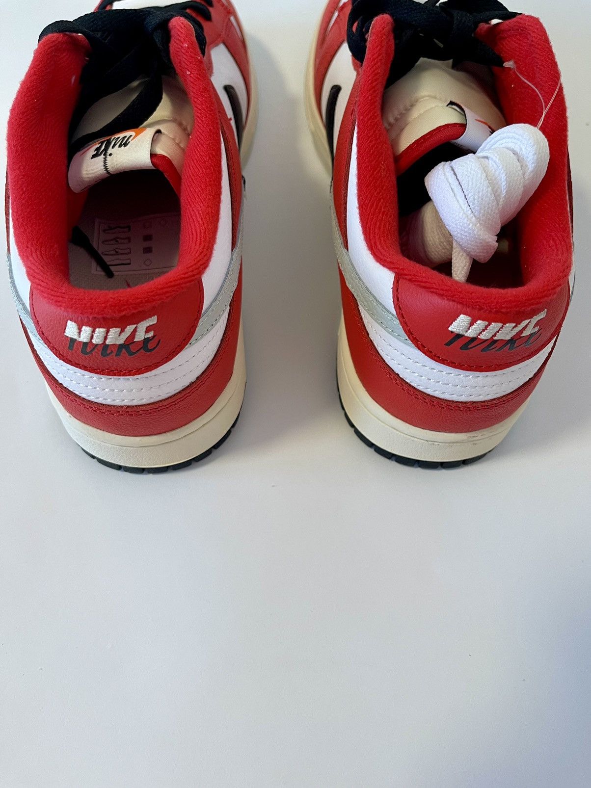 Nike NIKE DUNK LOW CHICAGO SPLIT Size US 11 / EU 44 - 5 Thumbnail