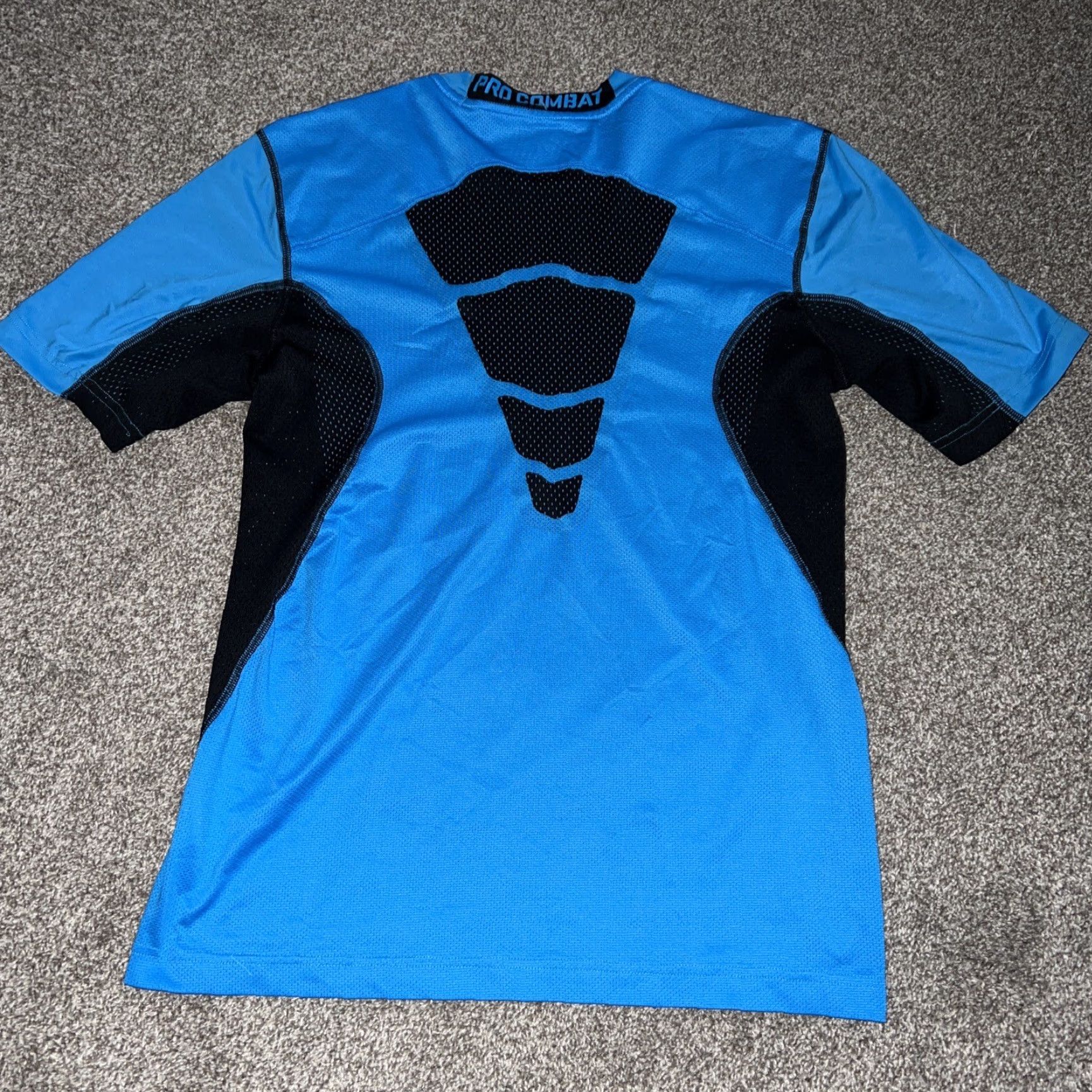 Nike Nike Pro Combat T-Shirt Mens Small Blue Athletic Activewear Size US S / EU 44-46 / 1 - 4 Thumbnail